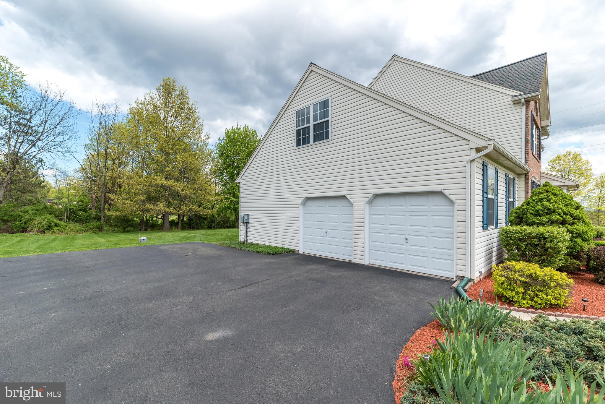 FRANCONIA HUNT - Residential