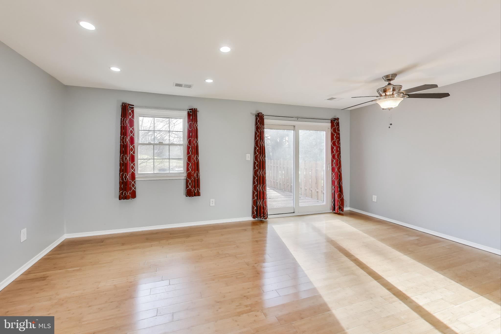 PHELPS LUCK - Residential Lease