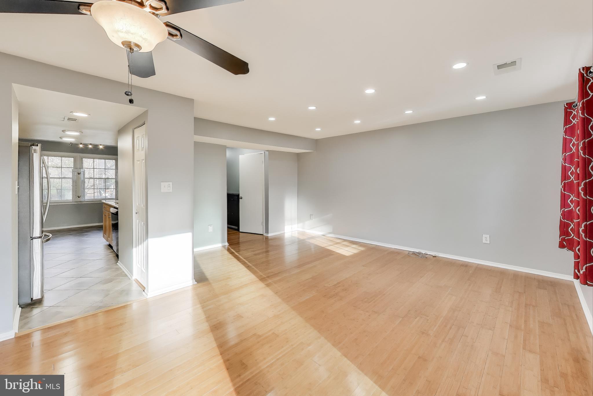 PHELPS LUCK - Residential Lease