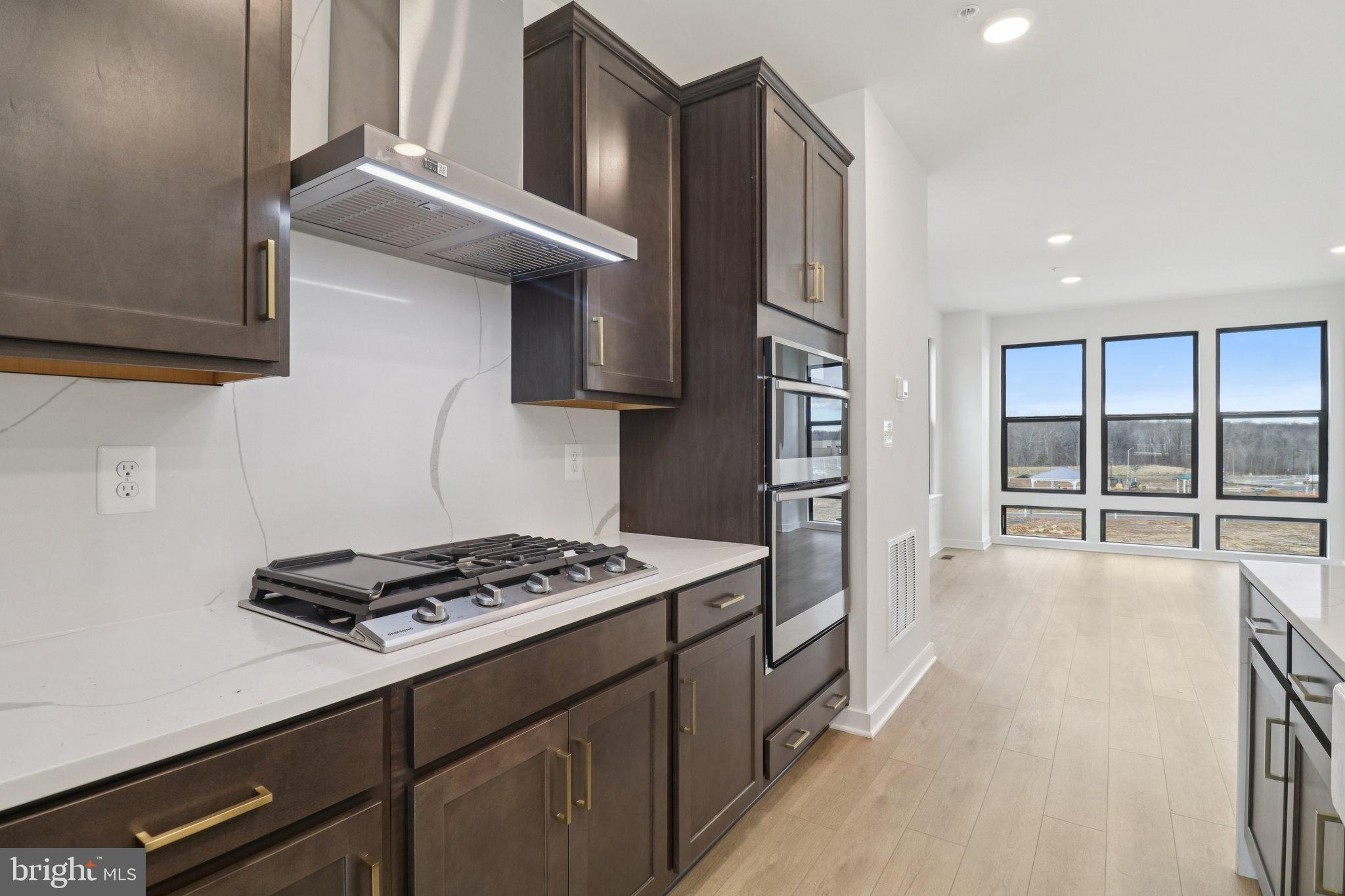 MELFORD TOWN CENTER - Residential