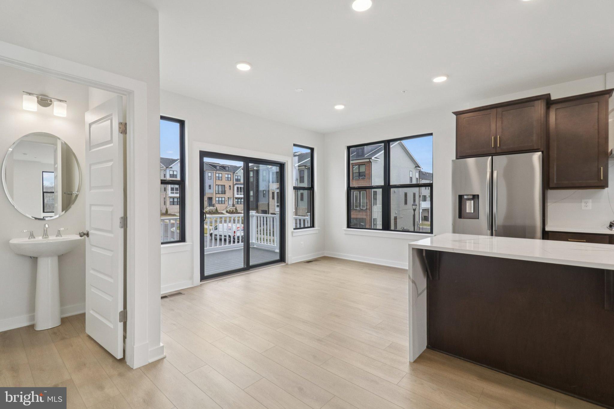 MELFORD TOWN CENTER - Residential