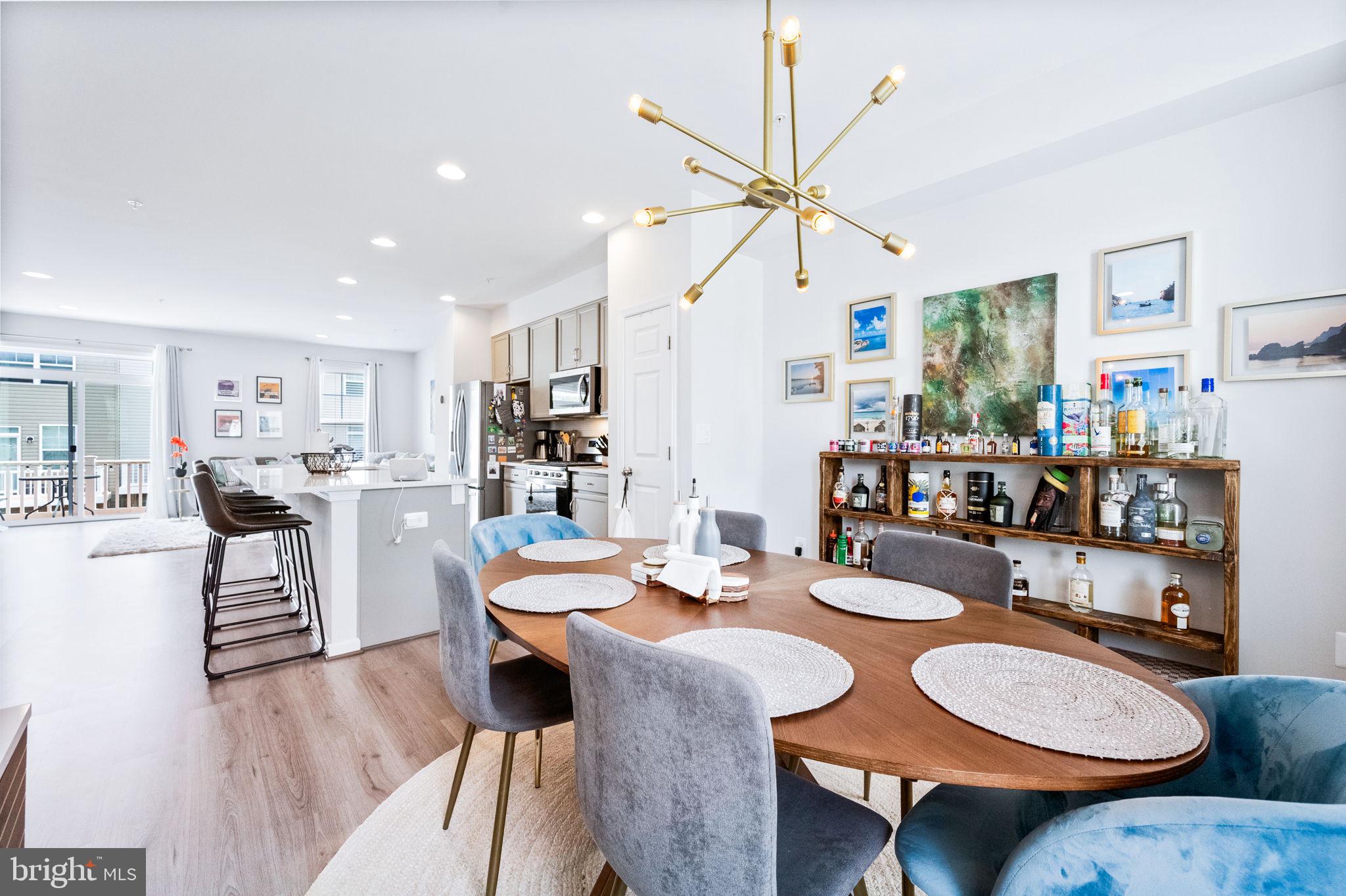 BRADFORD'S LANDING - Residential