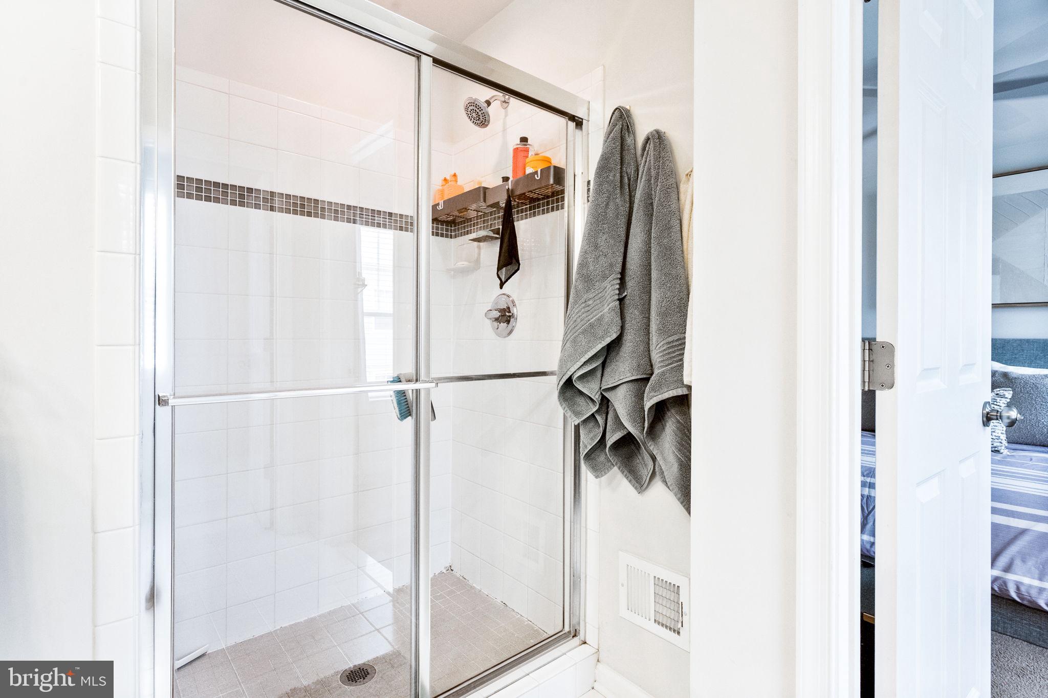 BRADFORD'S LANDING - Residential