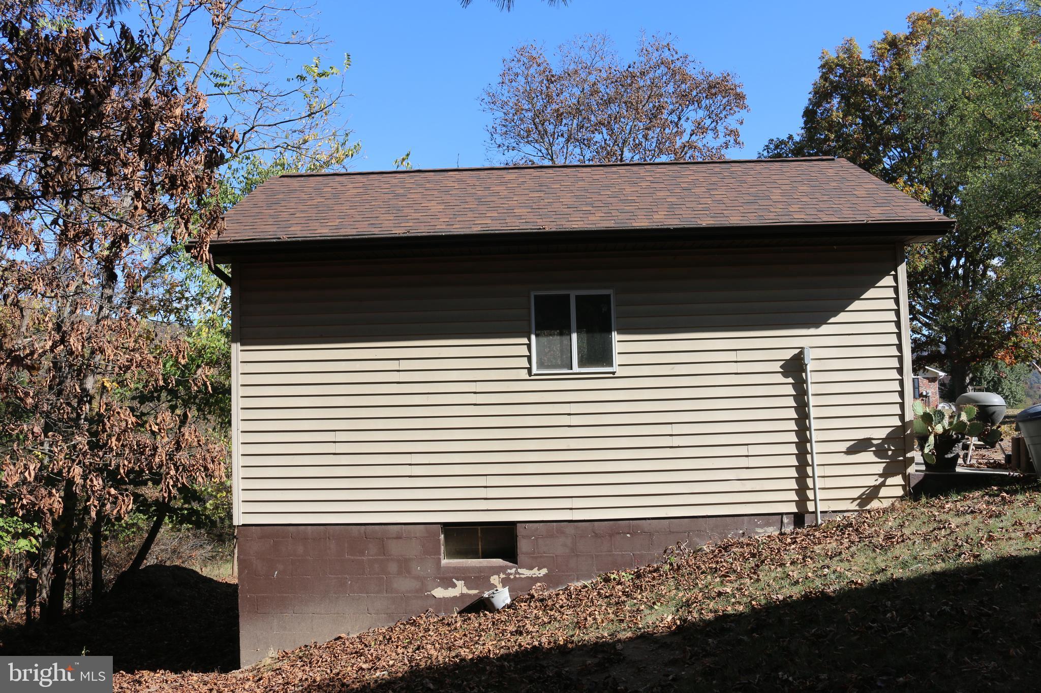 MEADOW RIDGE - Residential