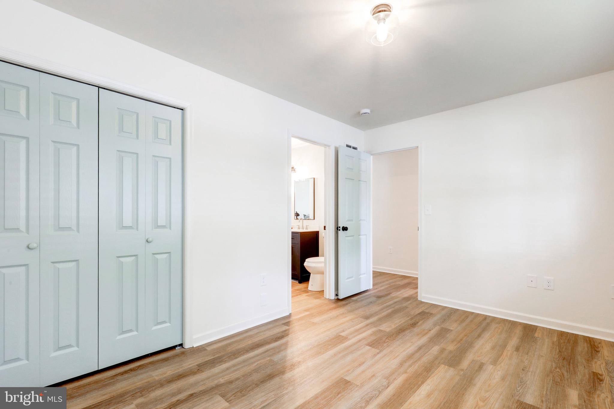 413 FLAXEN LANE