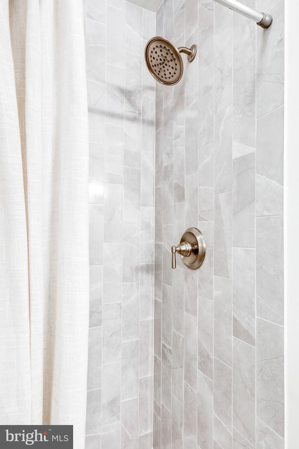 WILDFLOWER POND - Residential