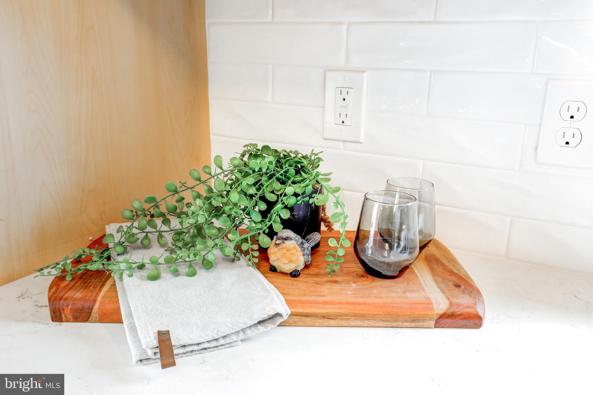 WILDFLOWER POND - Residential