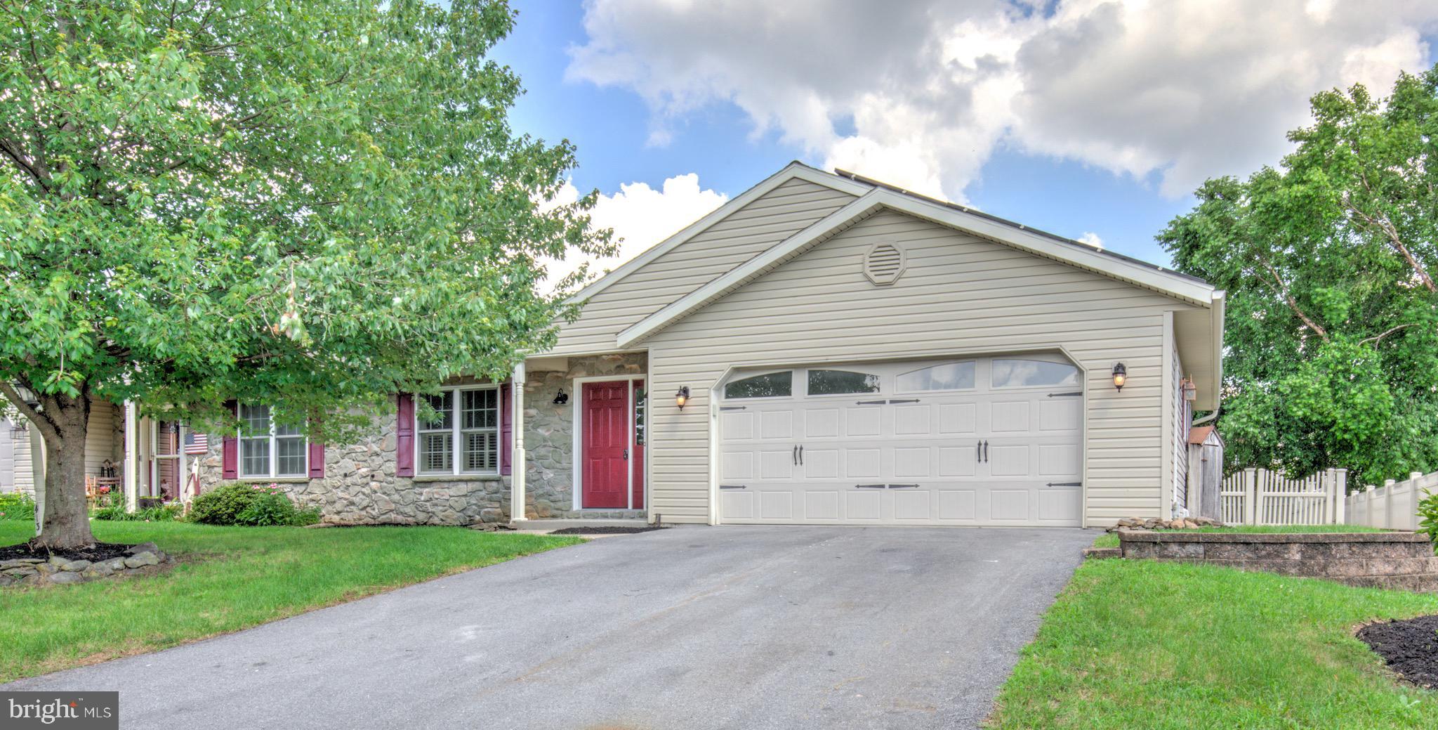 WILDFLOWER POND - Residential