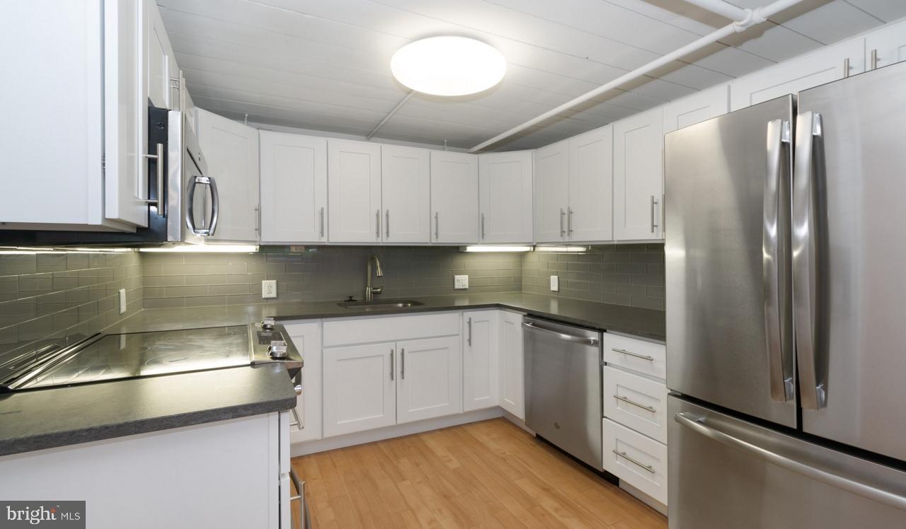 RITTENHOUSE SQUARE - Residential Lease