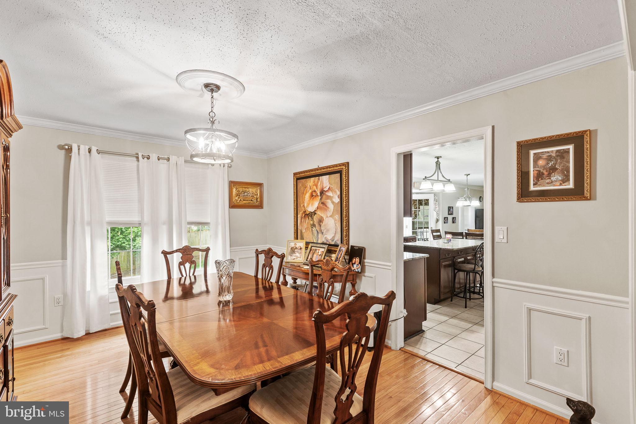 HAMPTON OAKS - Residential