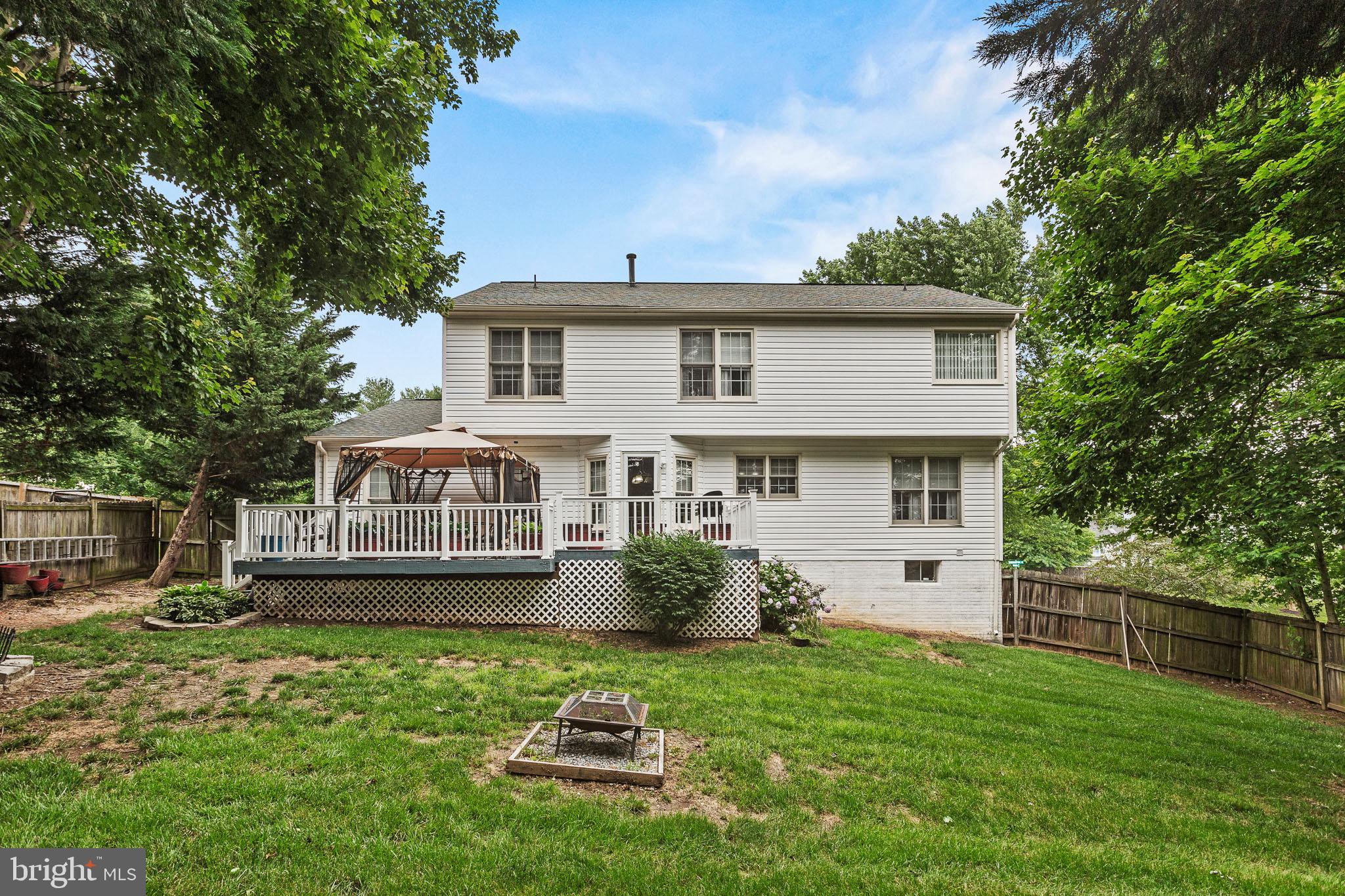 HAMPTON OAKS - Residential