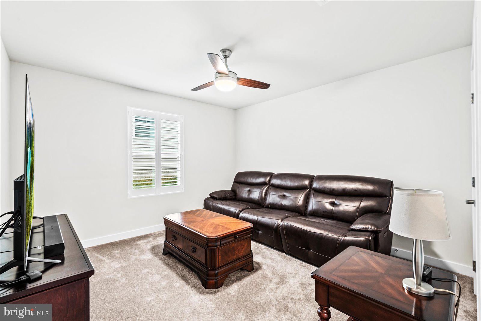 TWIN LAKE VILLAS - Residential