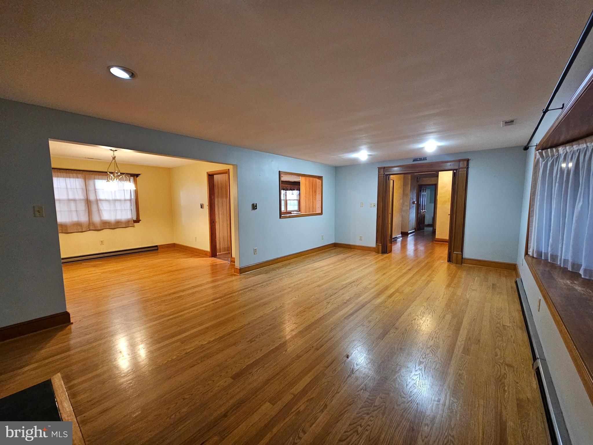 FRONT ROYAL - Residential Lease