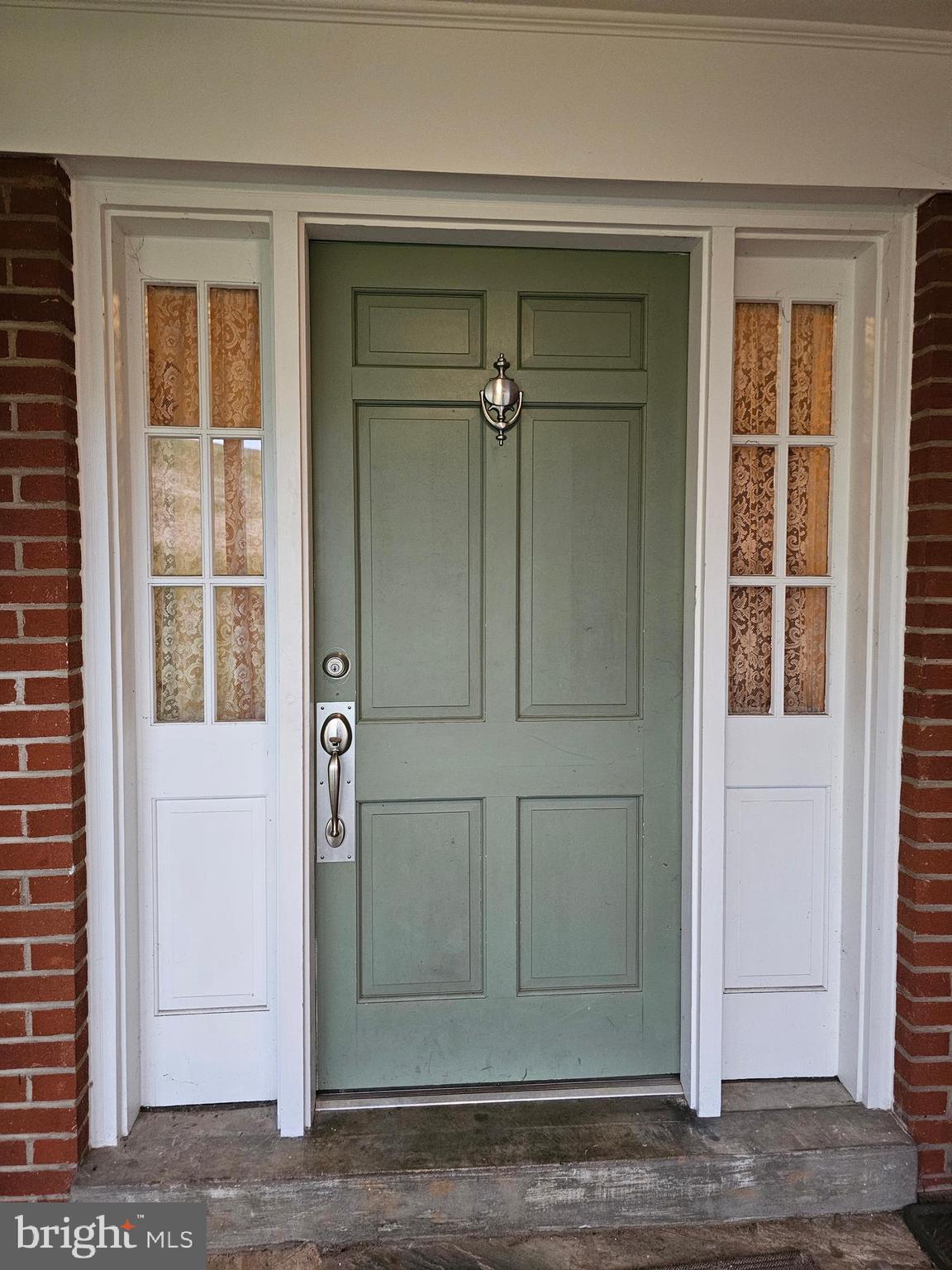 FRONT ROYAL - Residential Lease