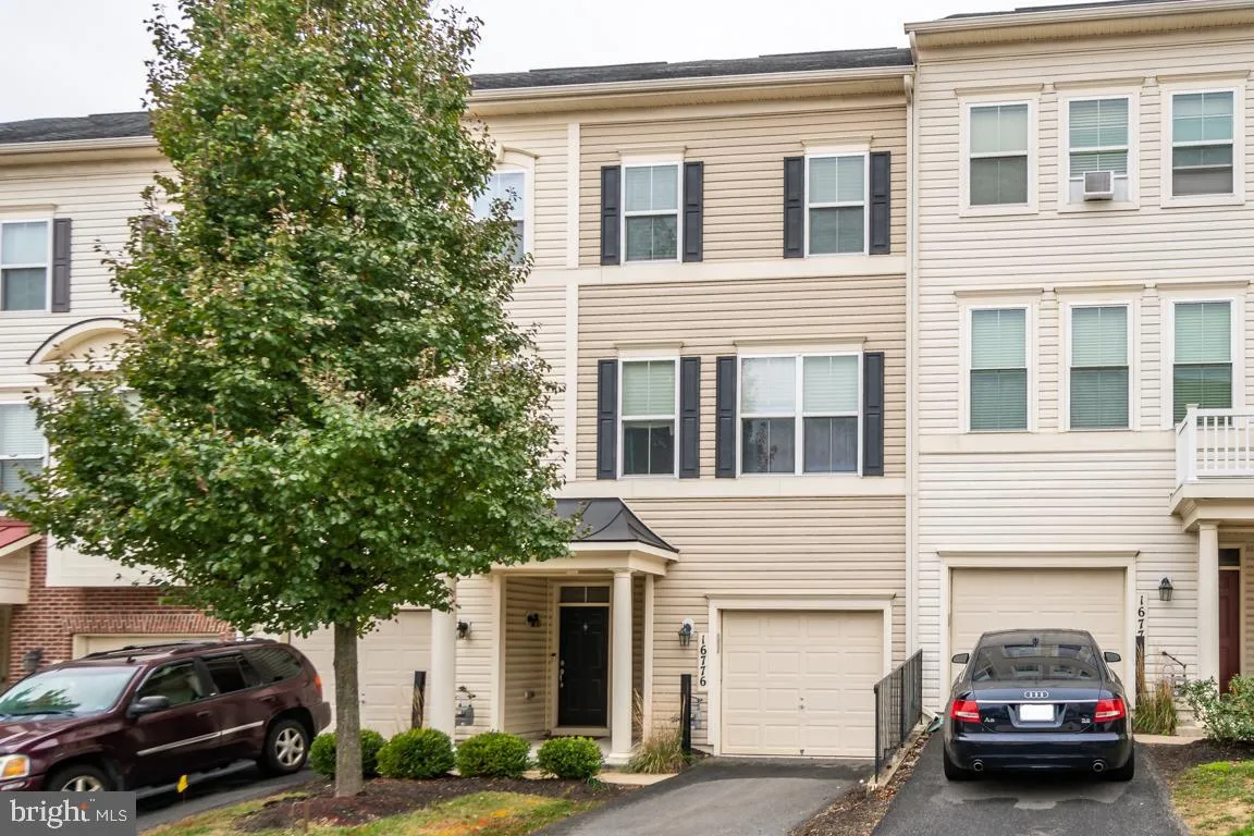 16776 Blackjack Oak Lane, Woodbridge, VA 22191