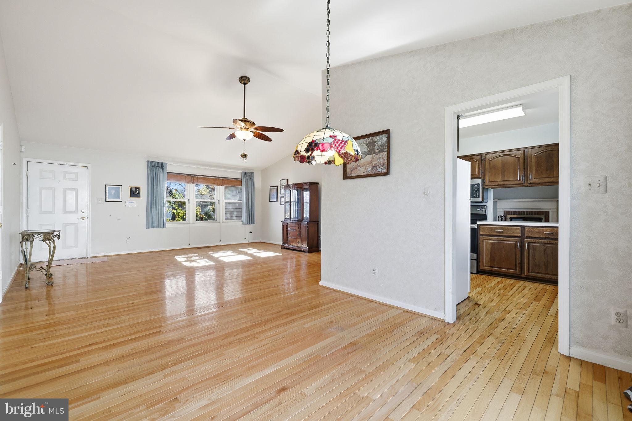 ROSESTONE CT - Residential