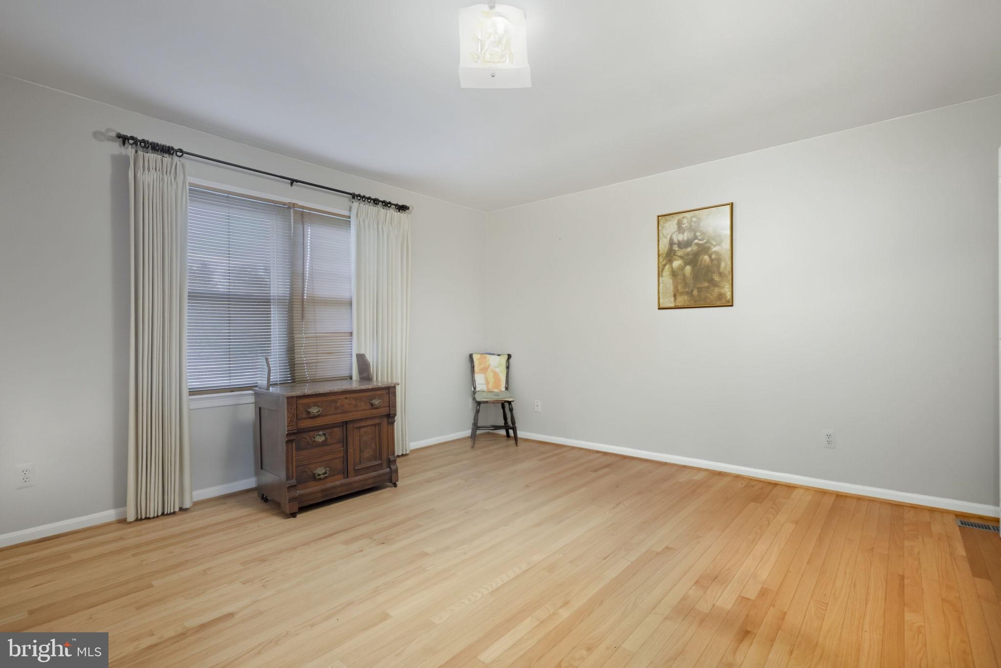 ROSESTONE CT - Residential