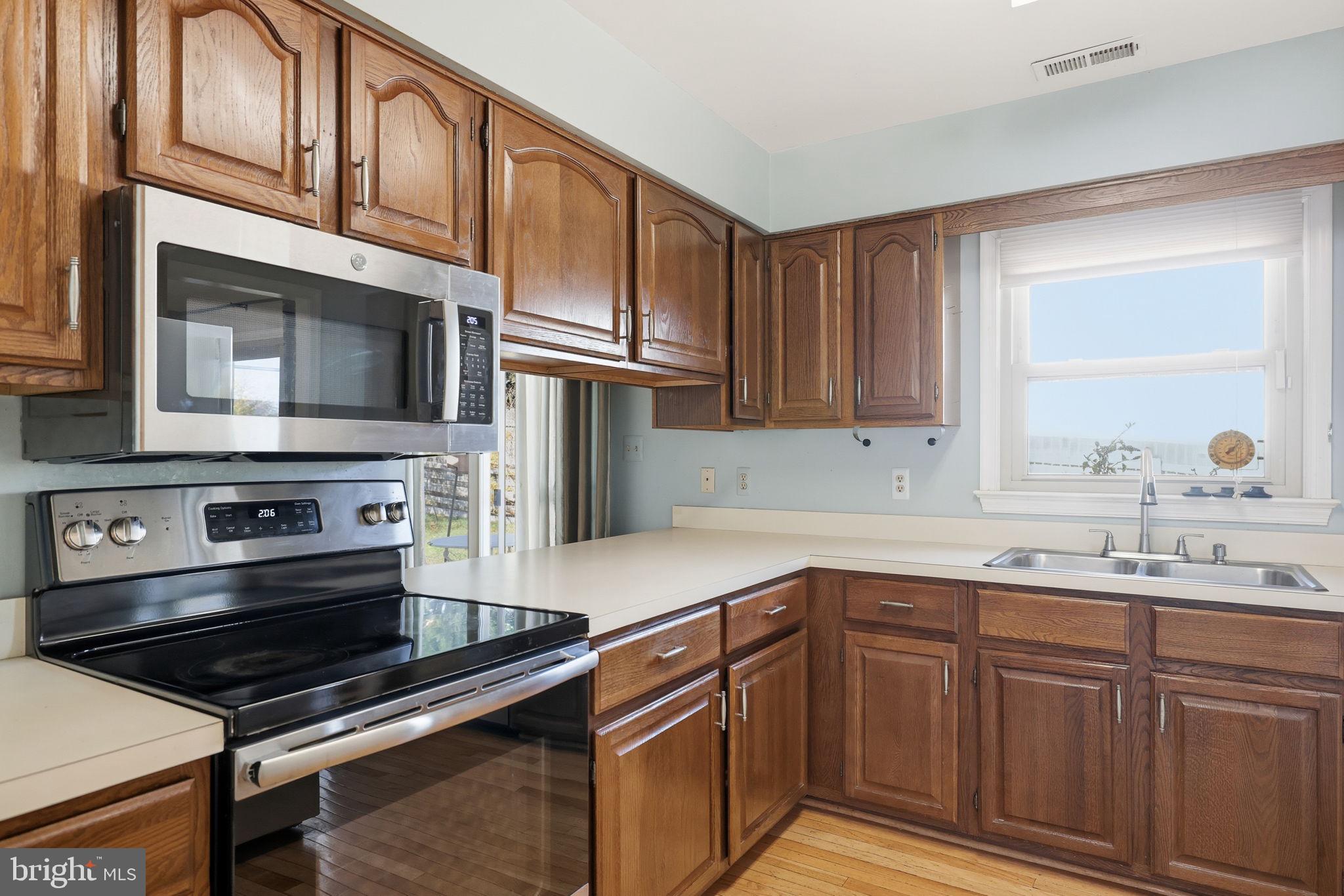 ROSESTONE CT - Residential