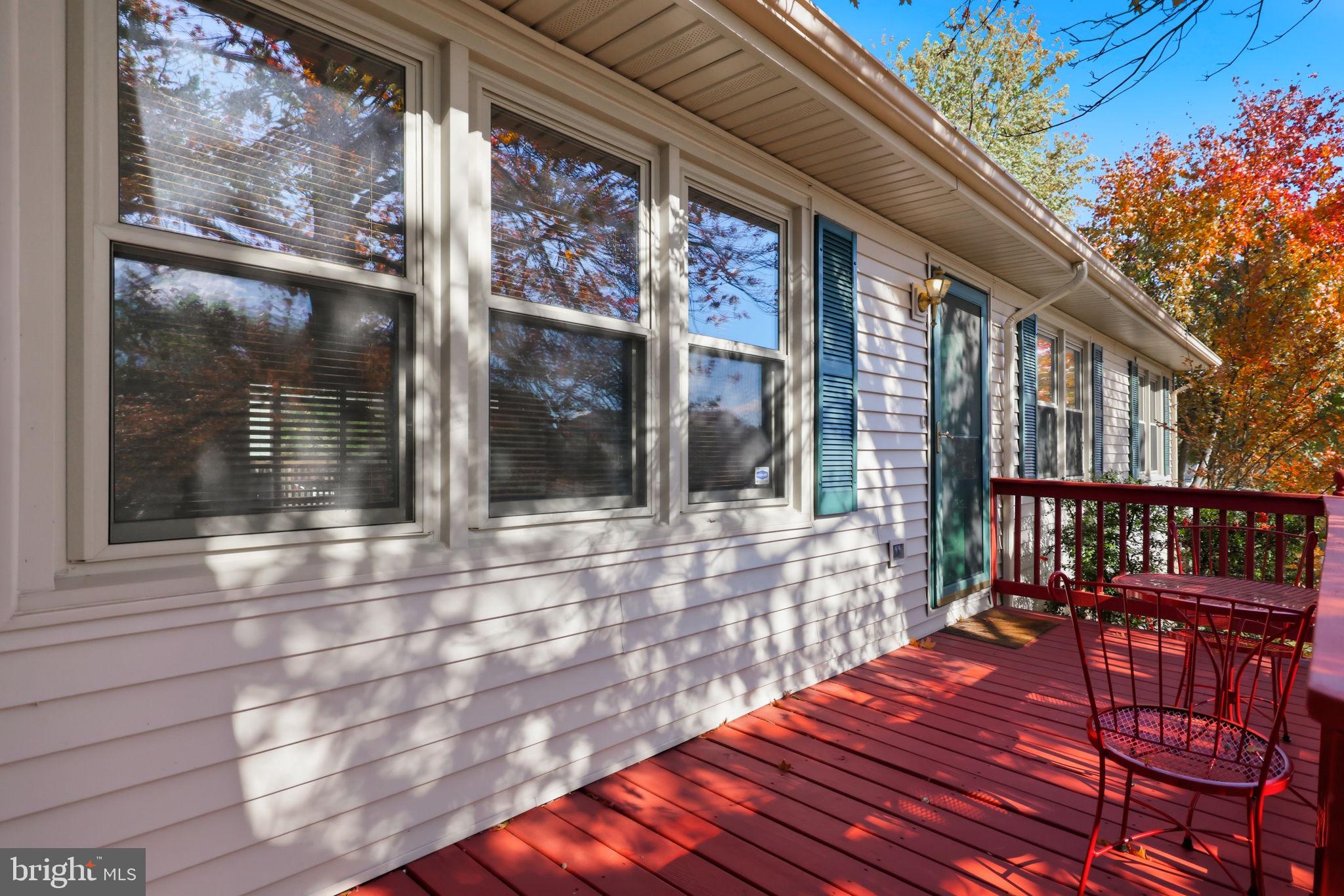 202 STRATFORD PLACE SW