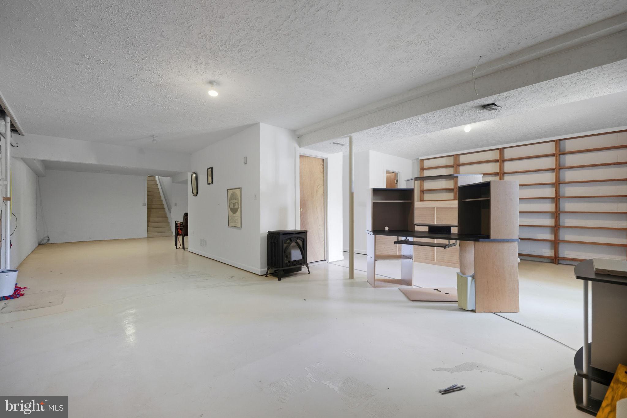 ROSESTONE CT - Residential