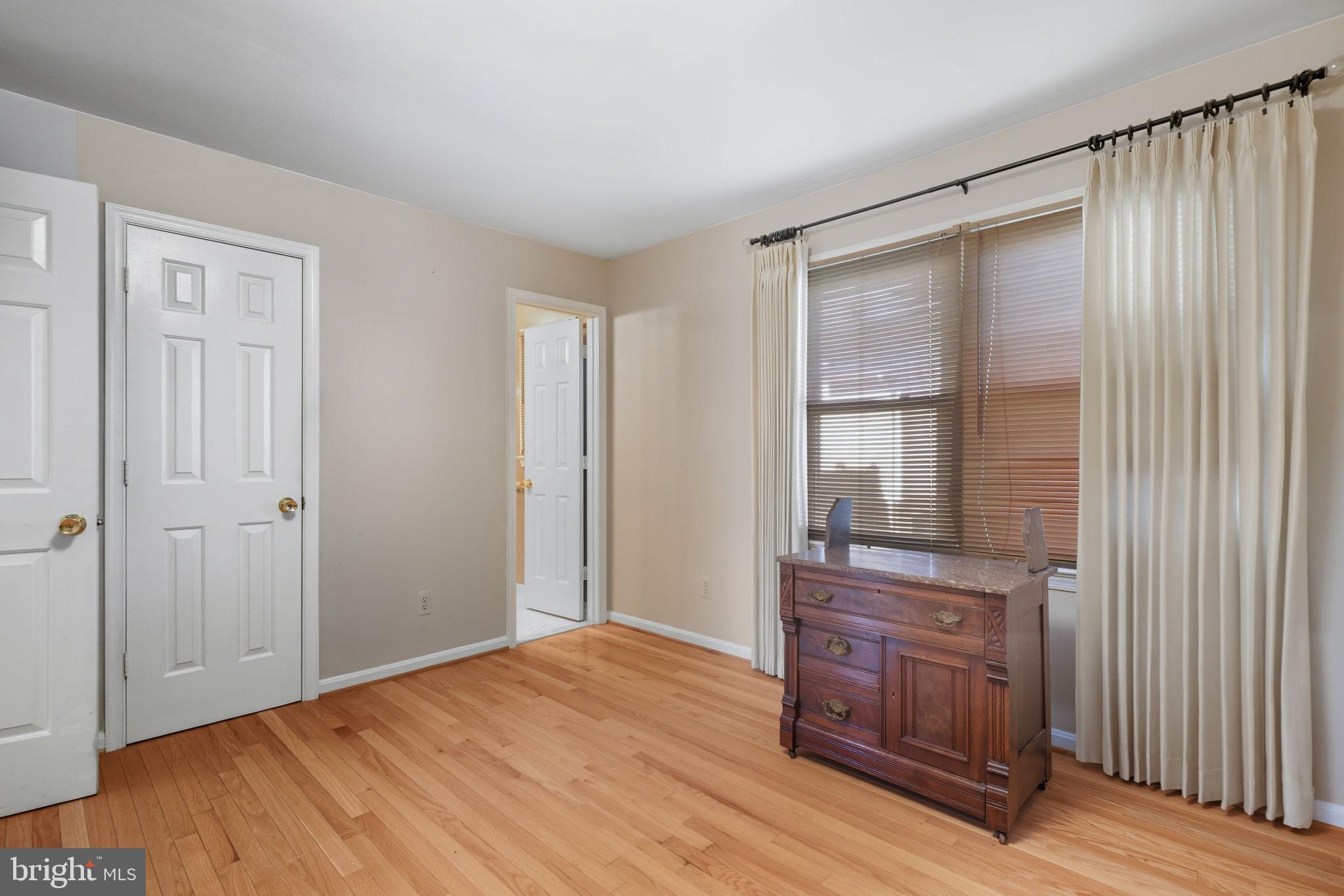 ROSESTONE CT - Residential