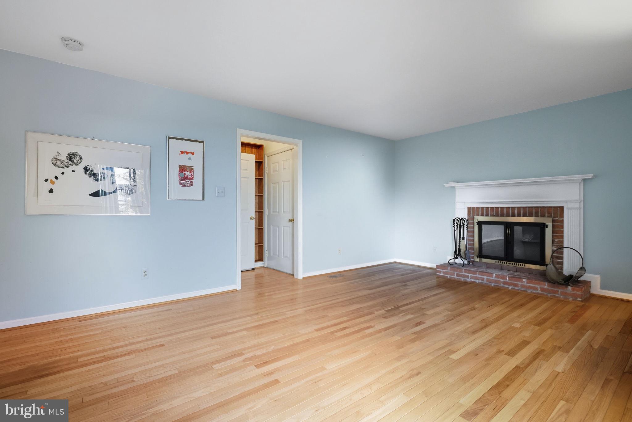 ROSESTONE CT - Residential