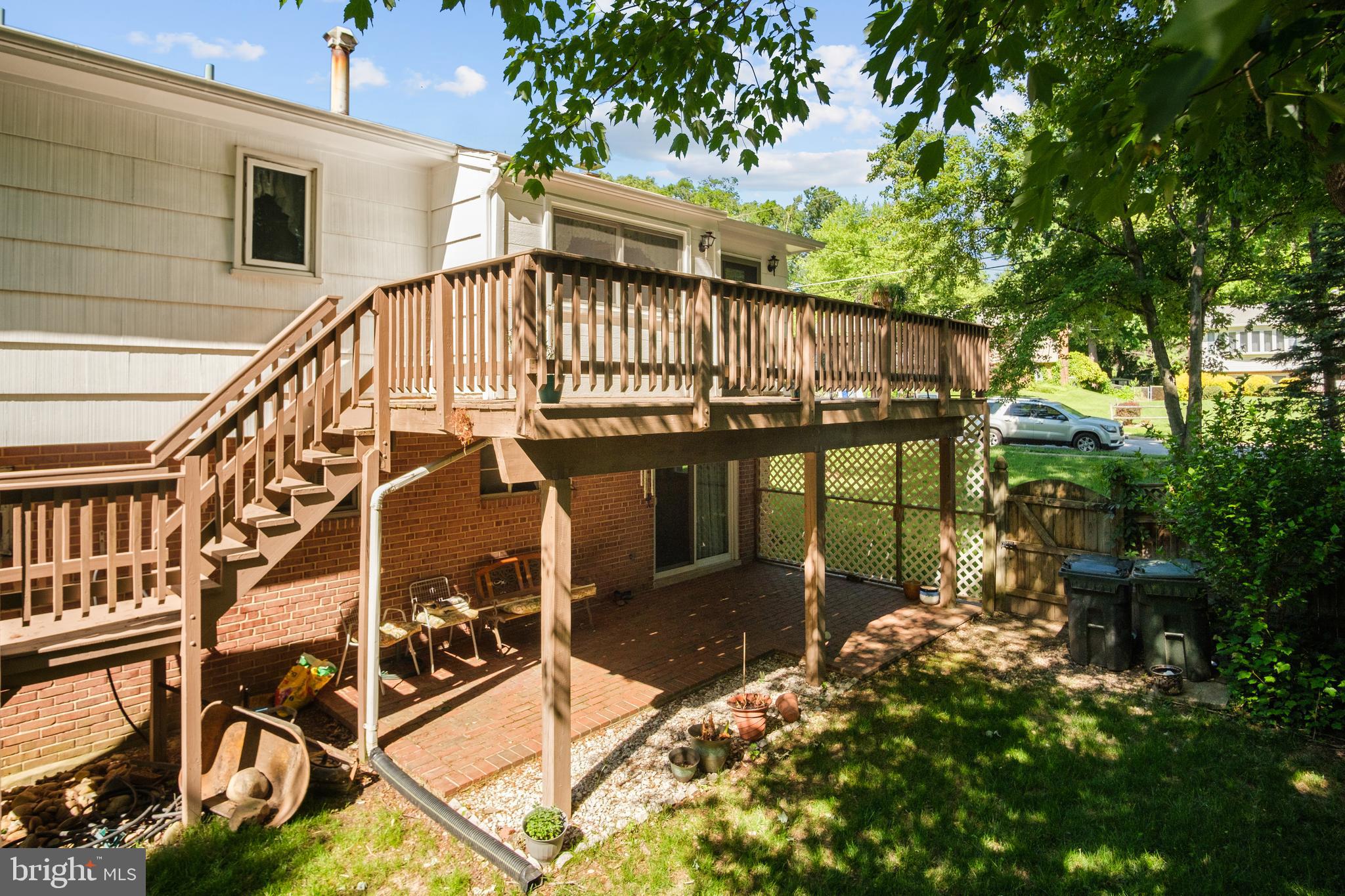 RIVERSIDE ESTATES - Residential