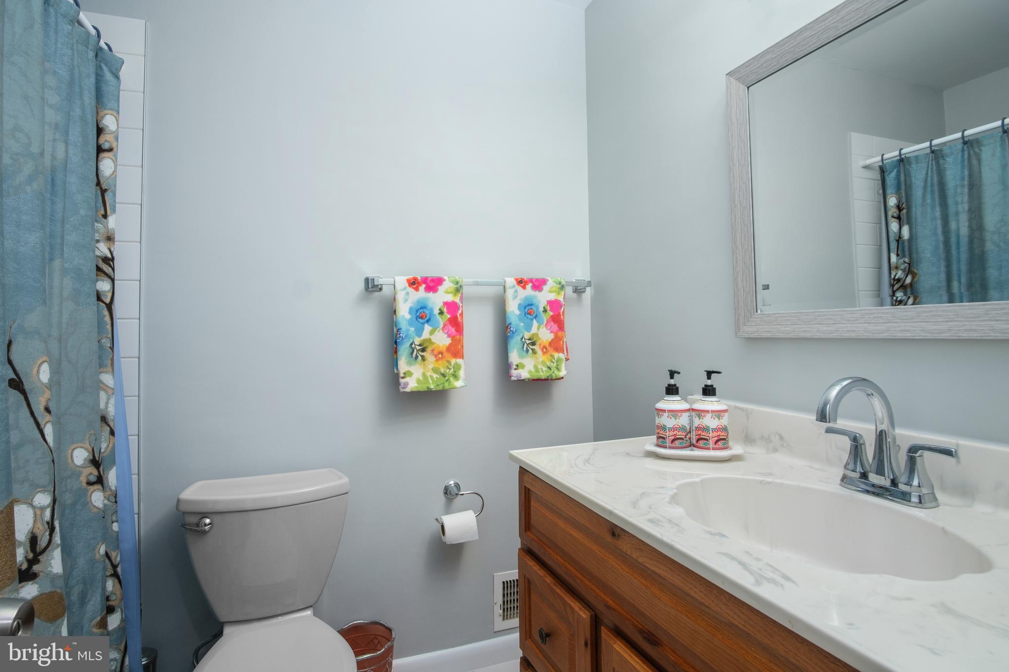 RIVERSIDE ESTATES - Residential