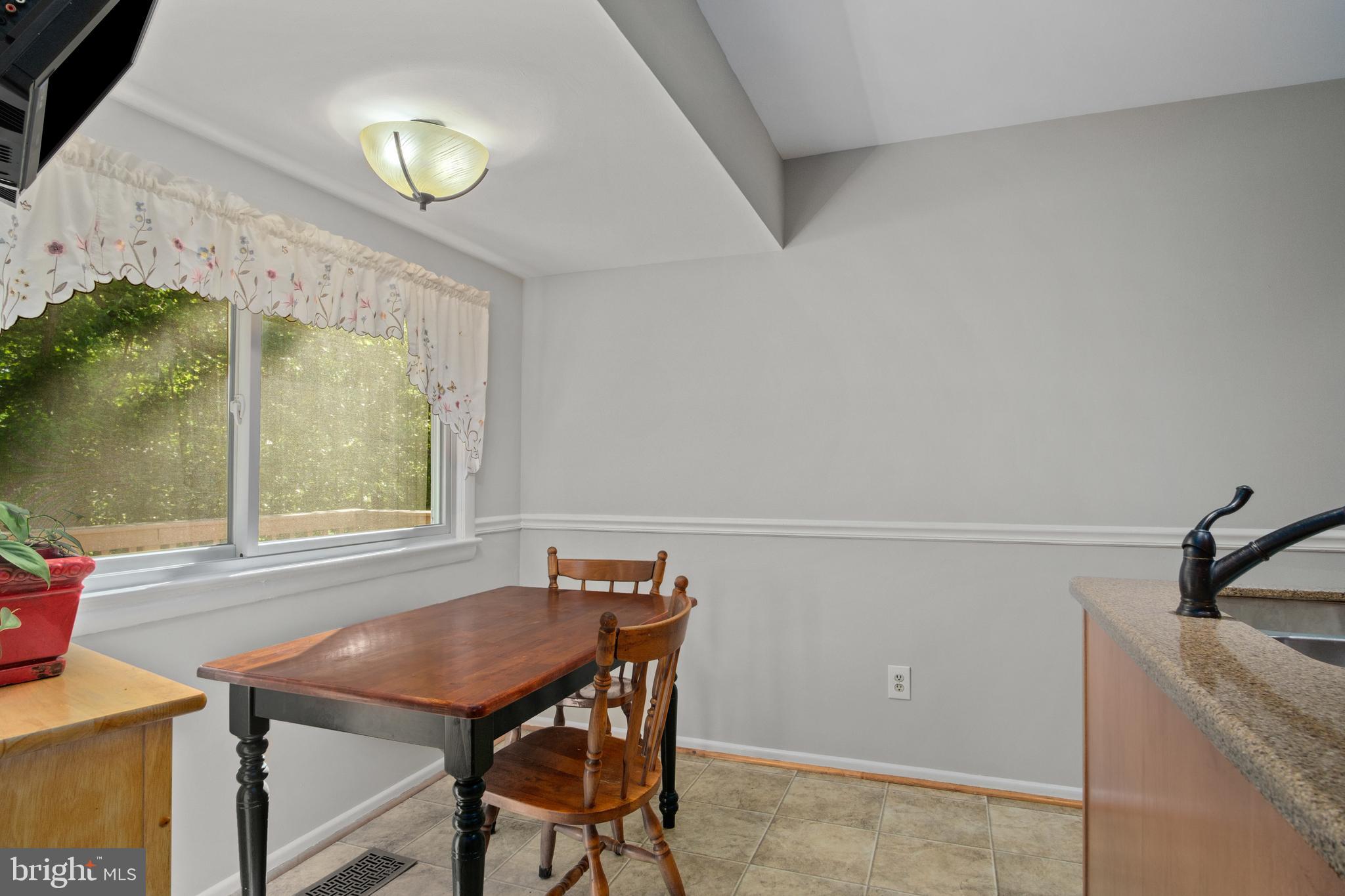 RIVERSIDE ESTATES - Residential