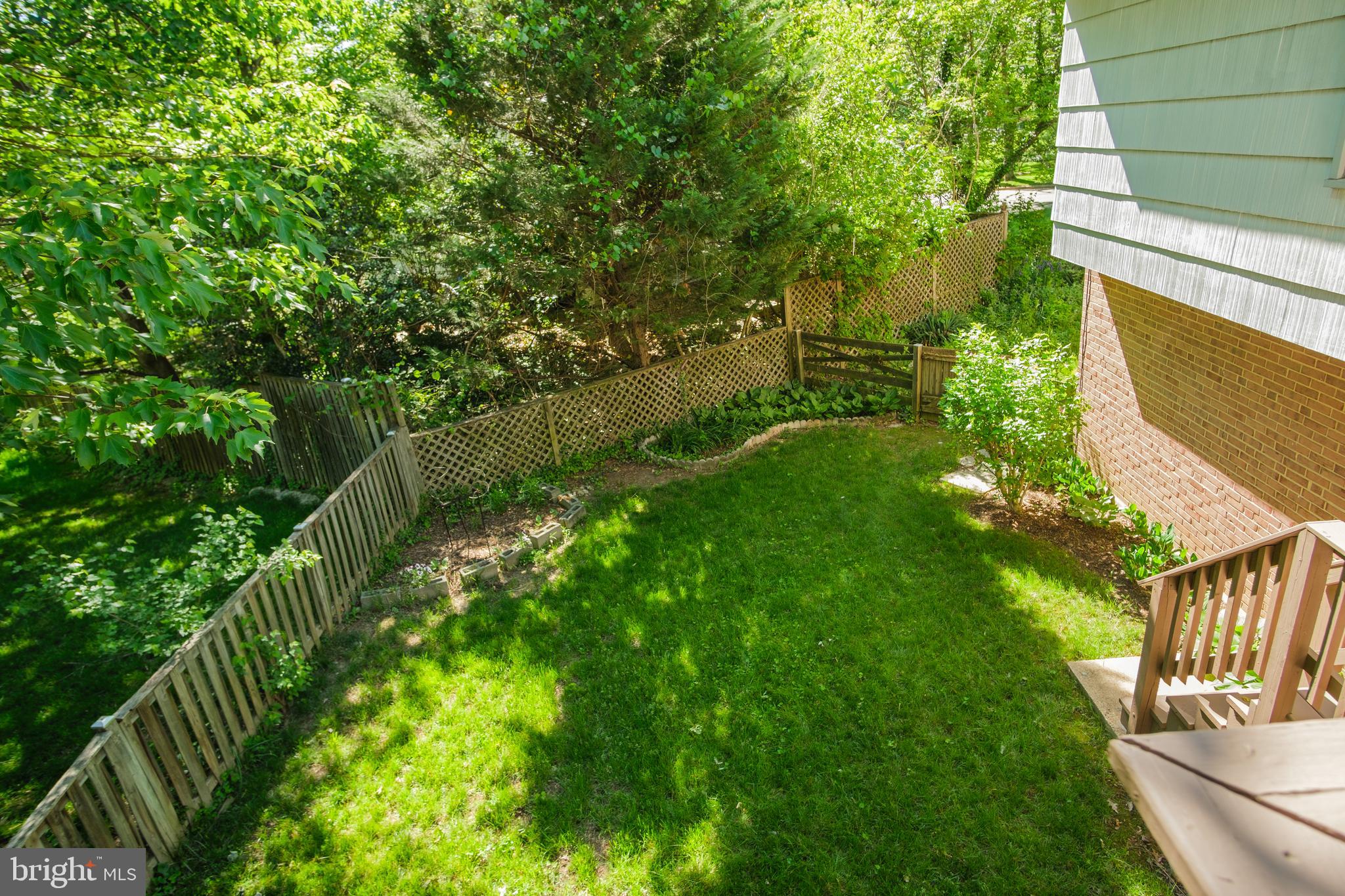 RIVERSIDE ESTATES - Residential