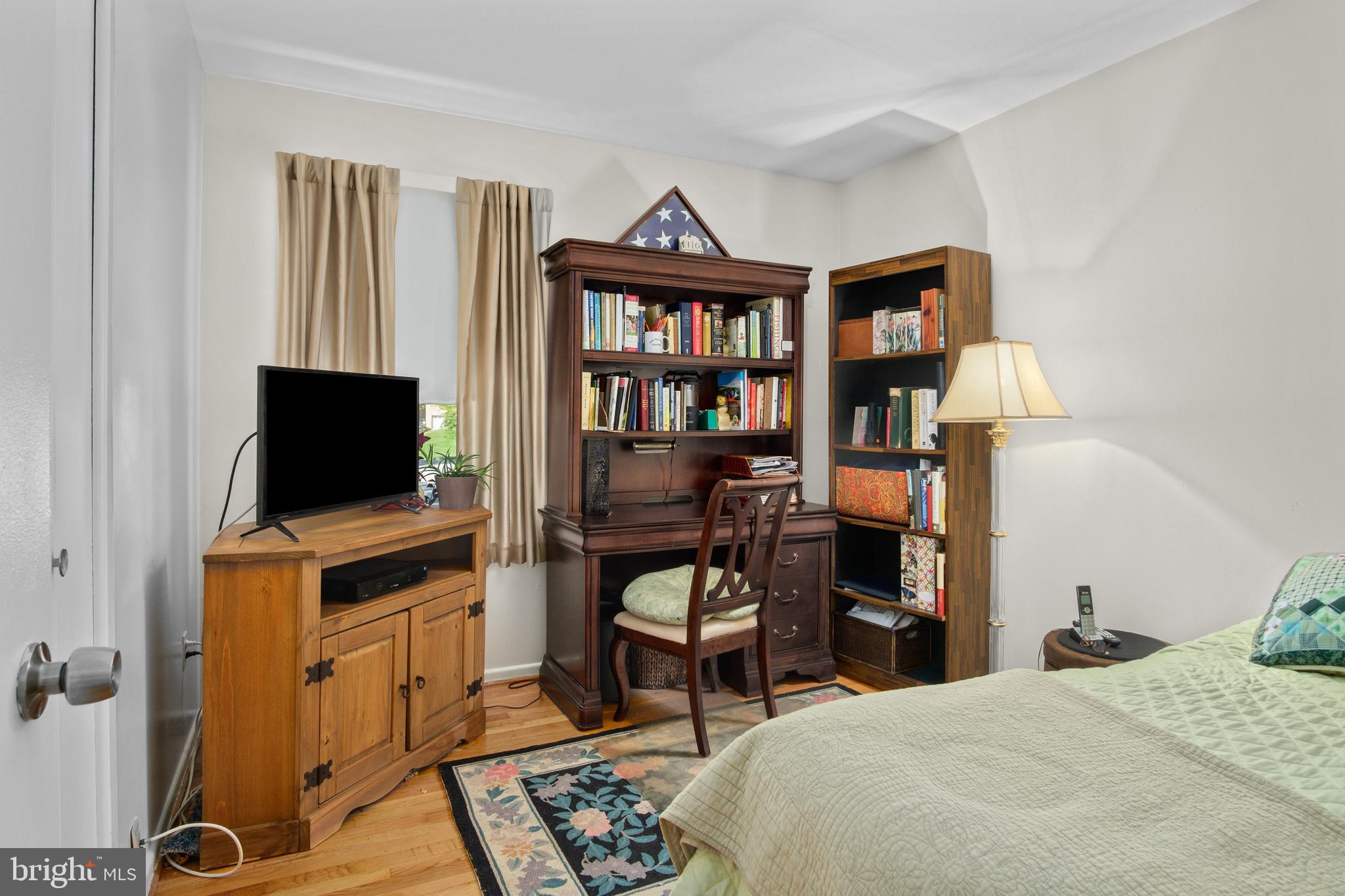 RIVERSIDE ESTATES - Residential