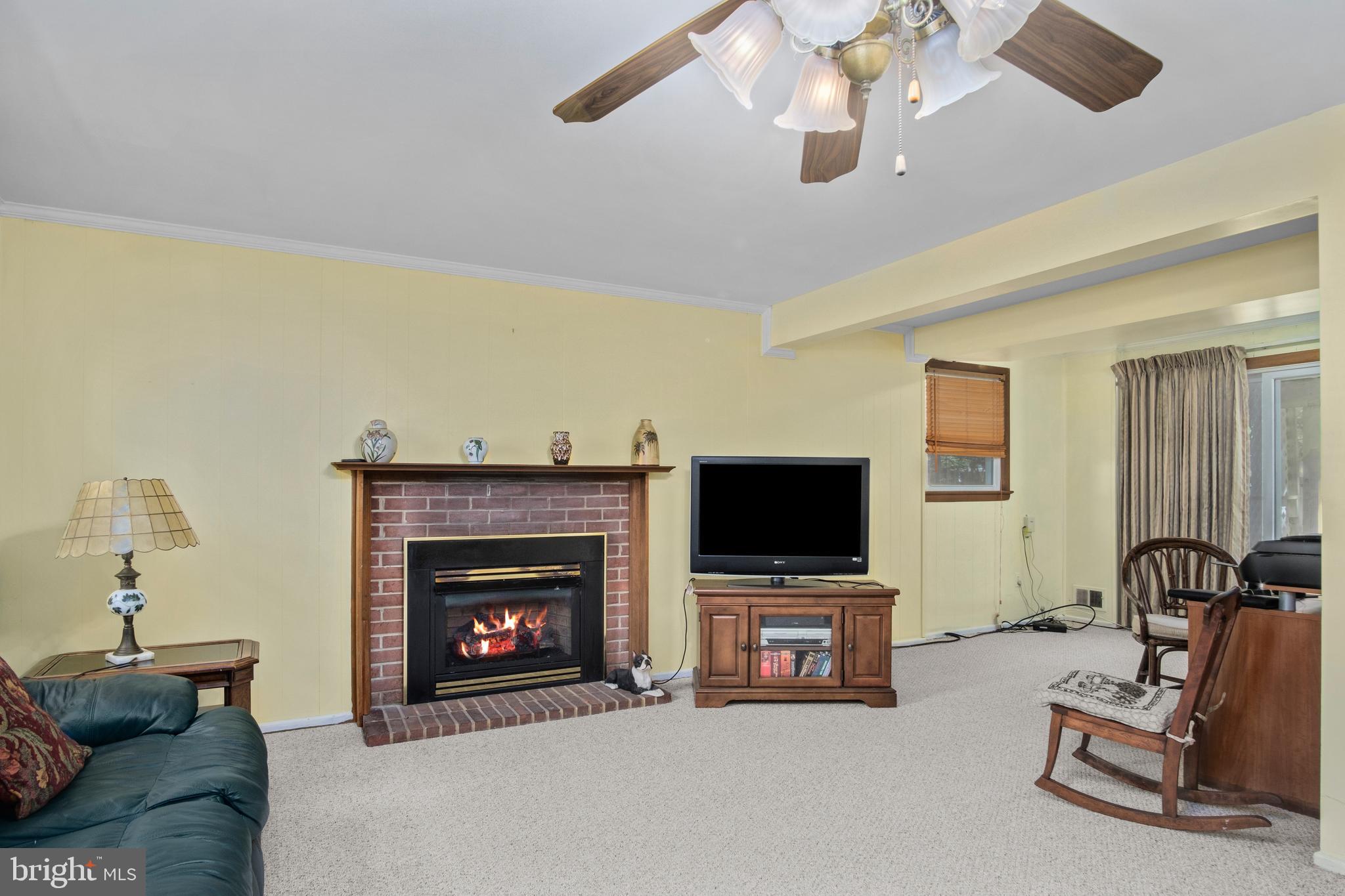 RIVERSIDE ESTATES - Residential