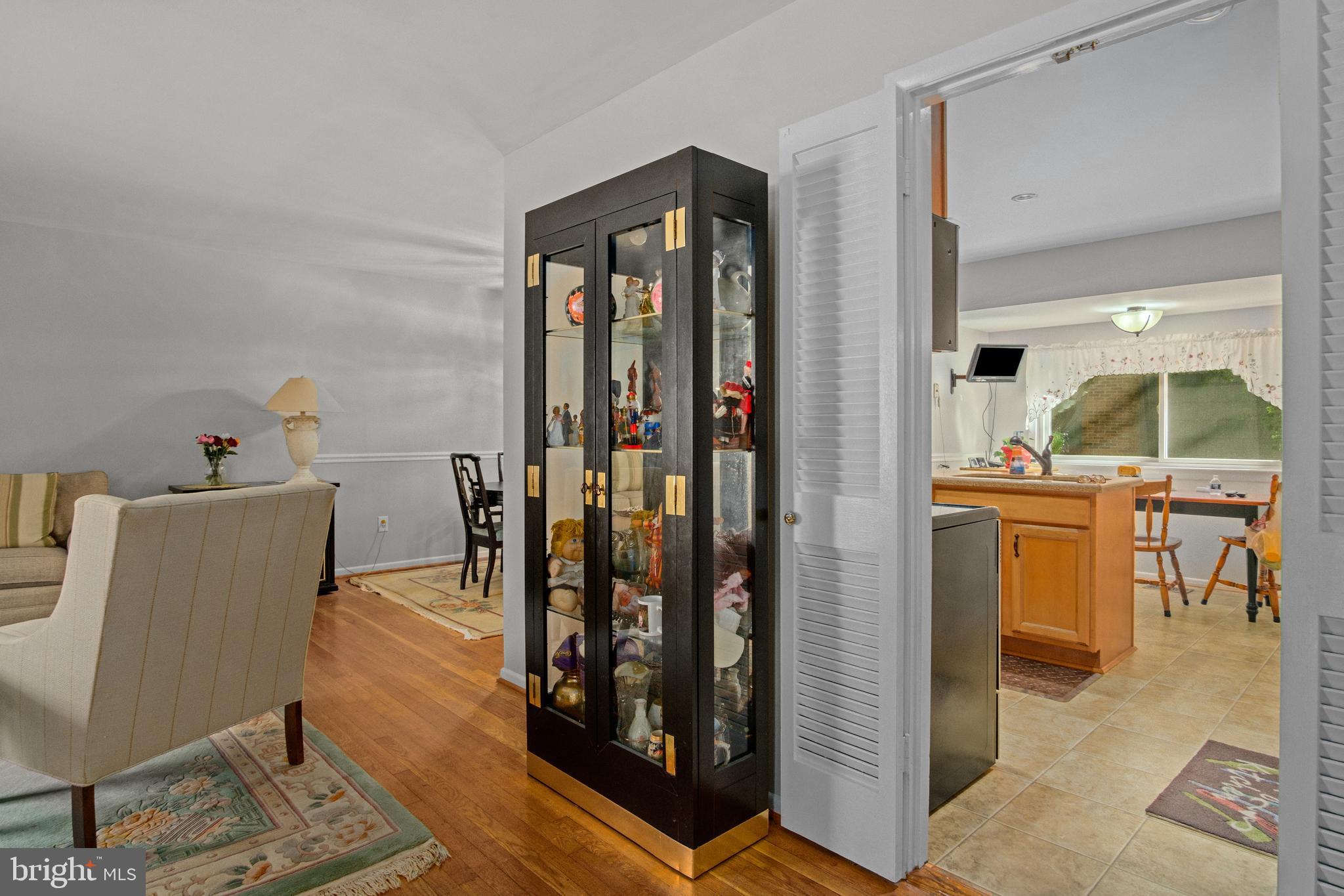 RIVERSIDE ESTATES - Residential