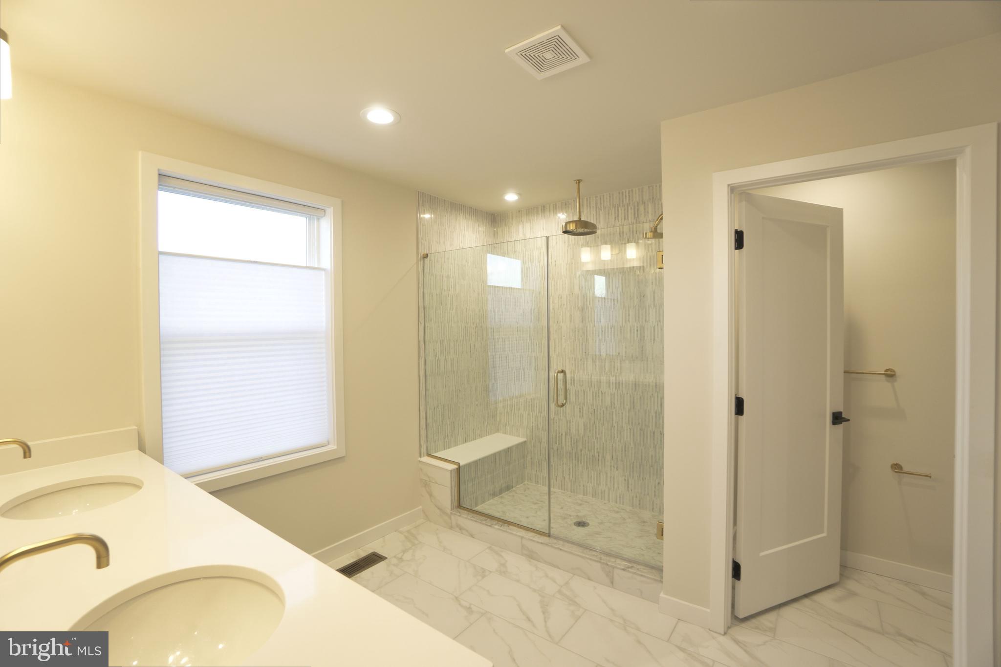 STONEBROOK AT UPPER MERION - Residential Lease