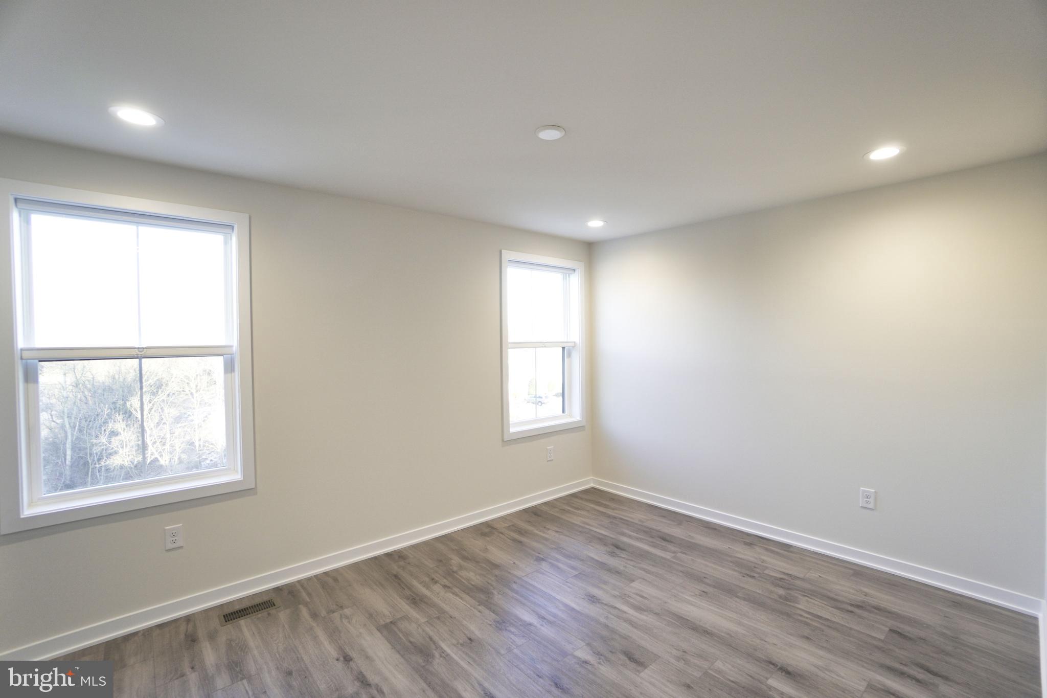 STONEBROOK AT UPPER MERION - Residential Lease