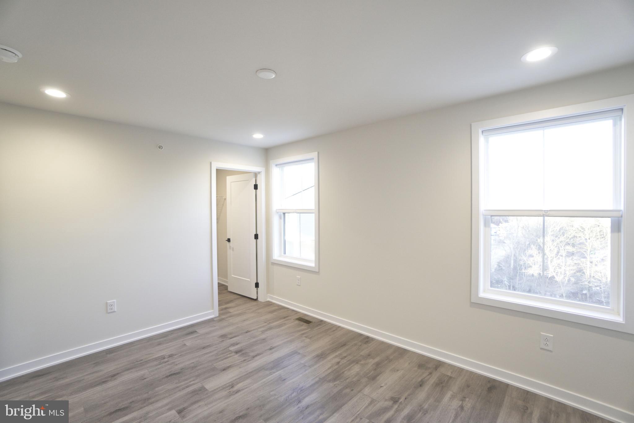 STONEBROOK AT UPPER MERION - Residential Lease