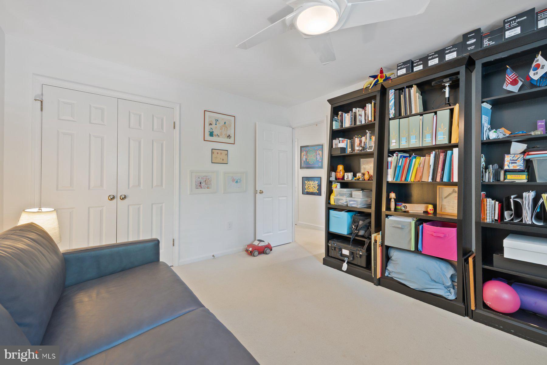 ANCIENT OAK - Residential