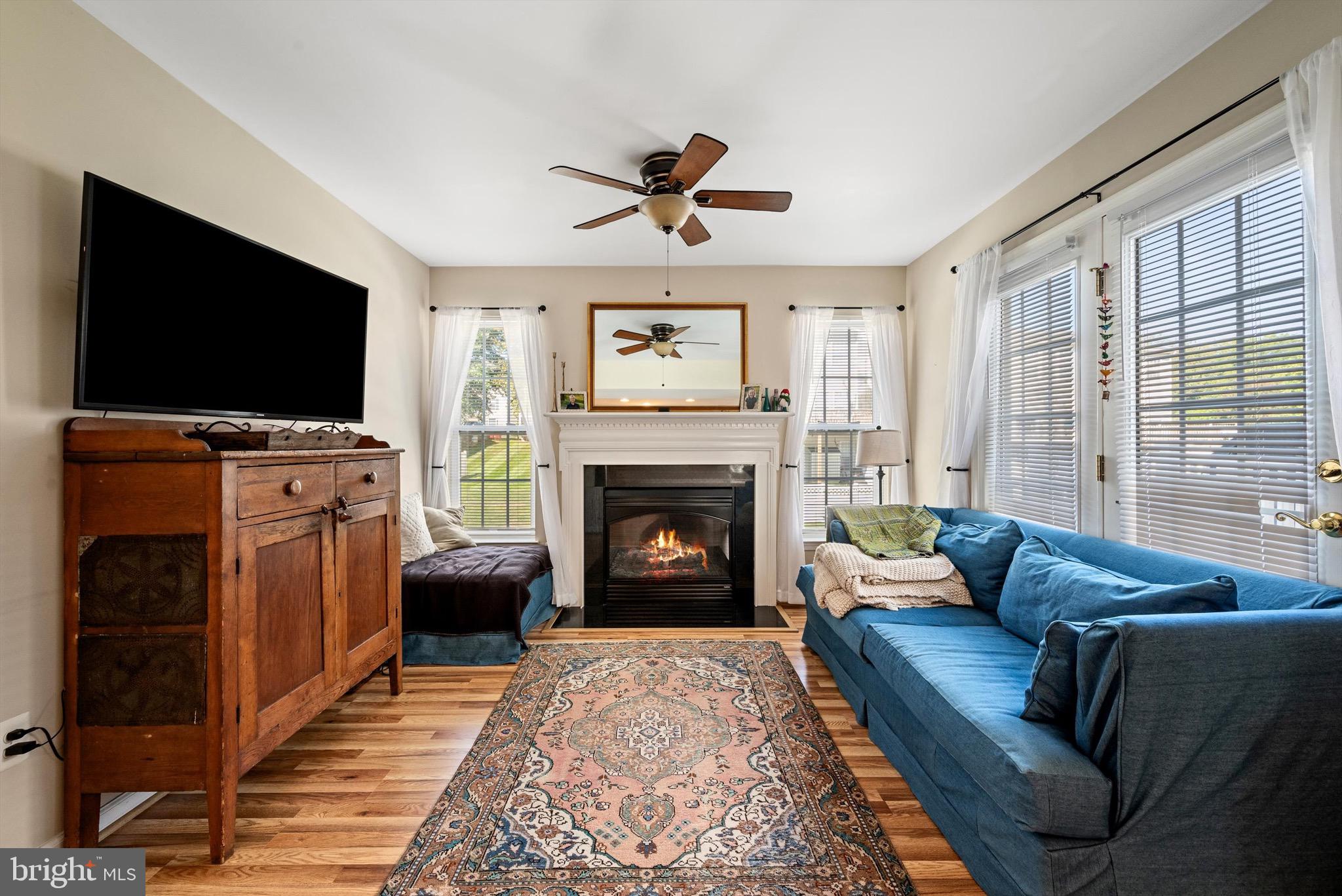 LAKELAND PLACE - Residential