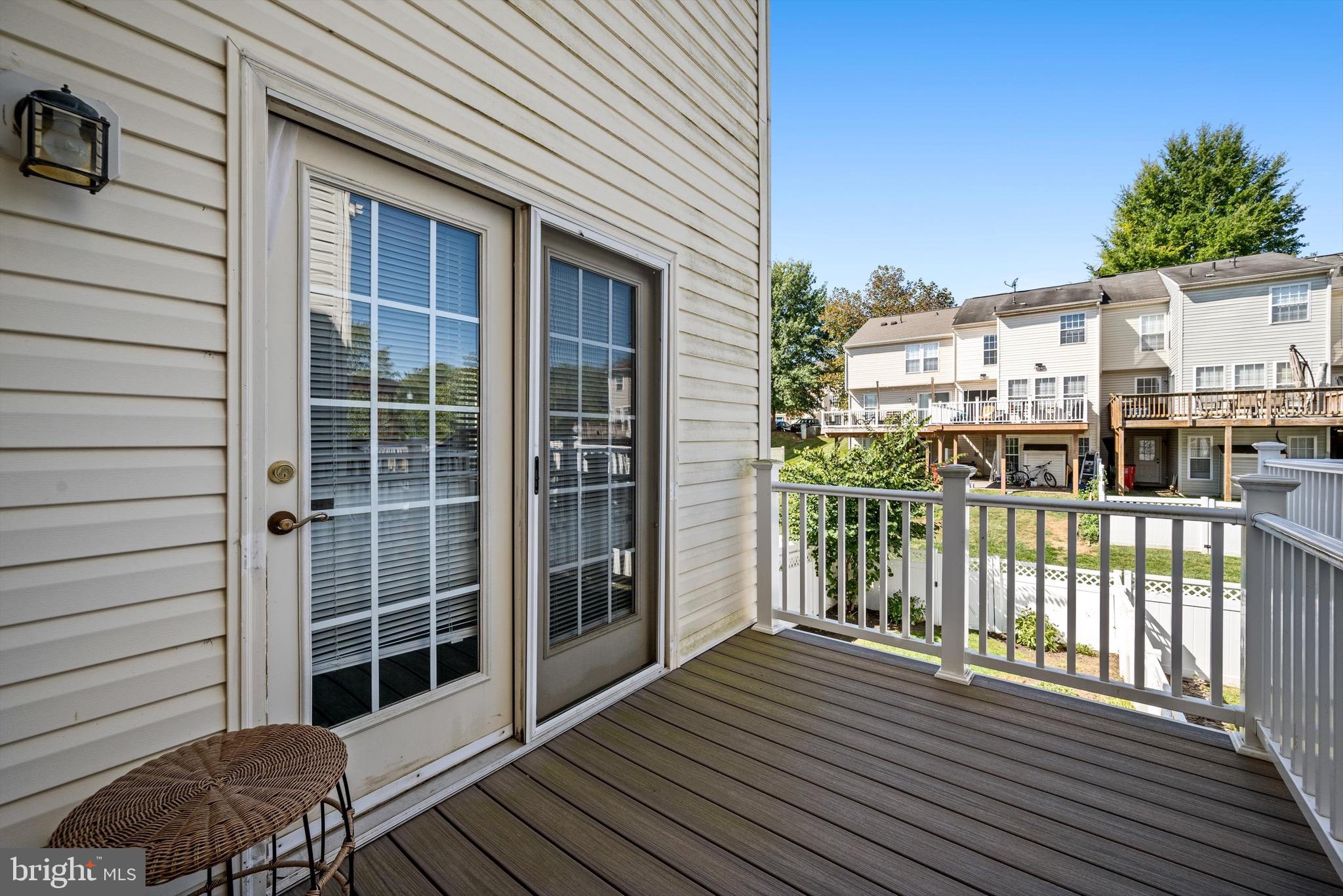 LAKELAND PLACE - Residential