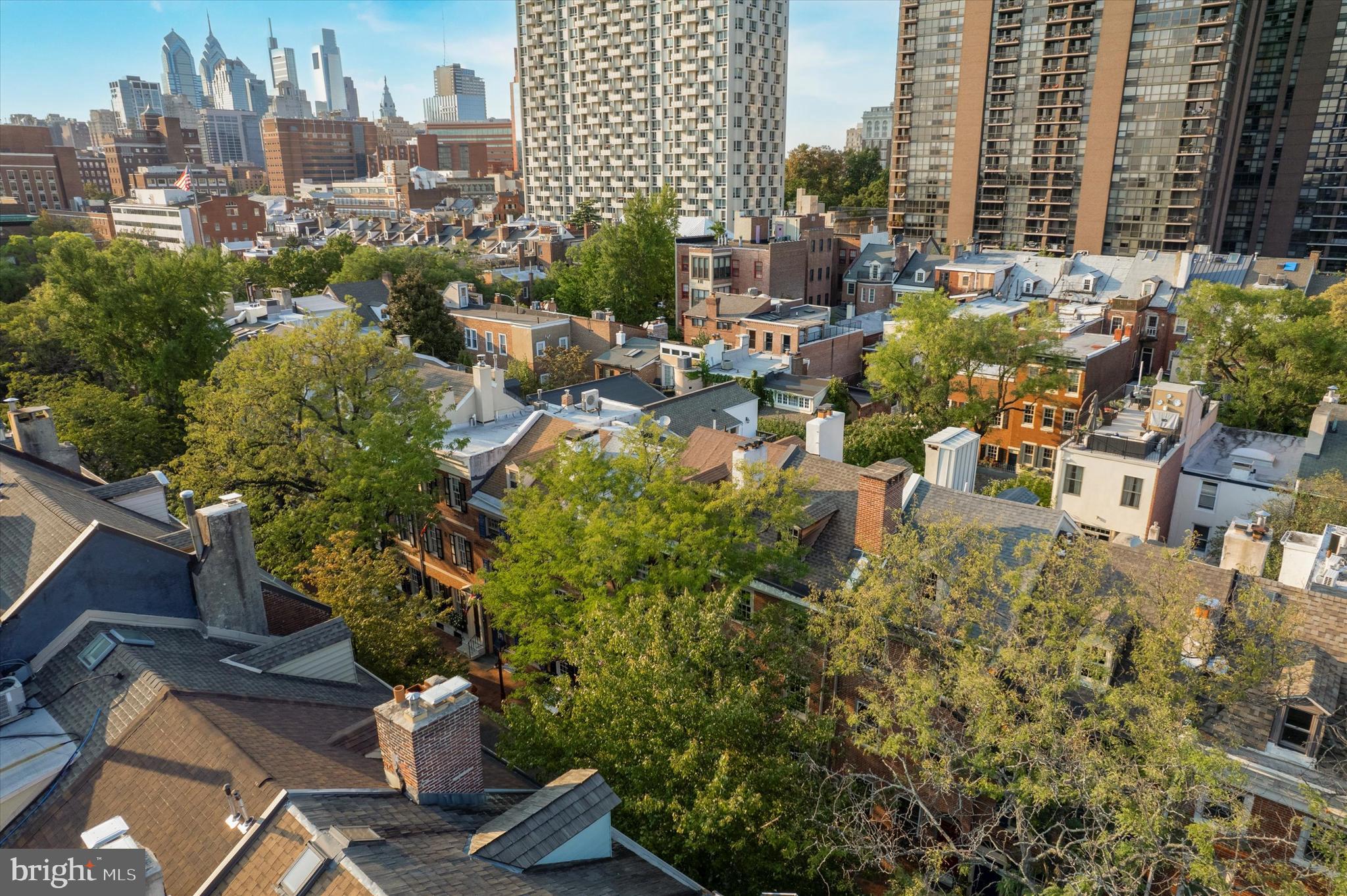 SOCIETY HILL - Residential