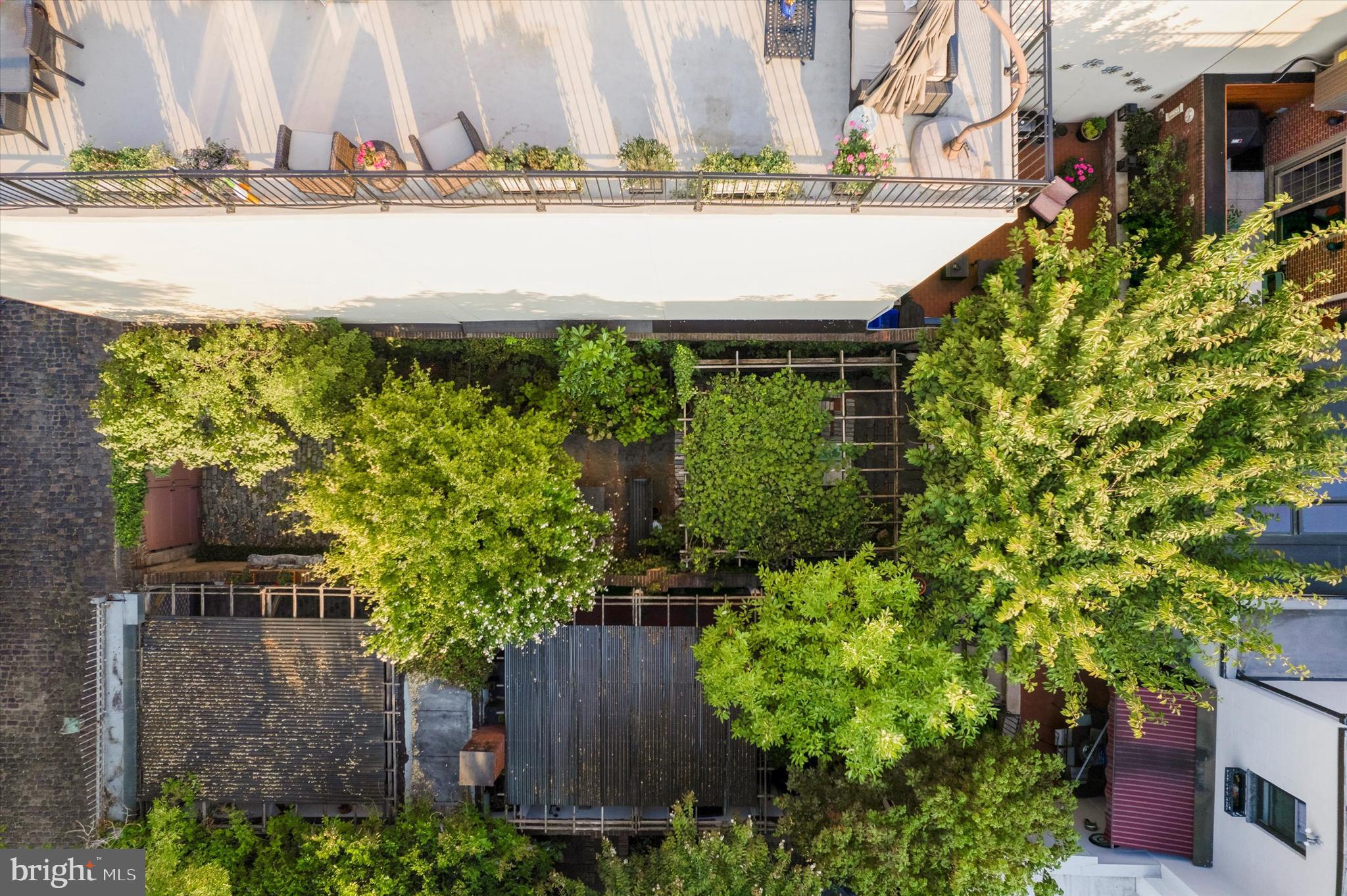 SOCIETY HILL - Residential