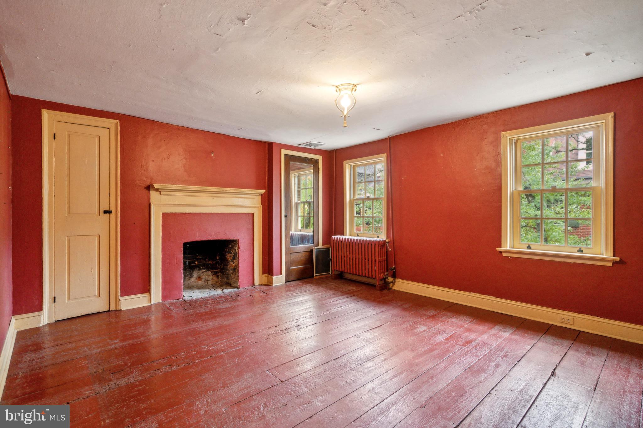 SOCIETY HILL - Residential