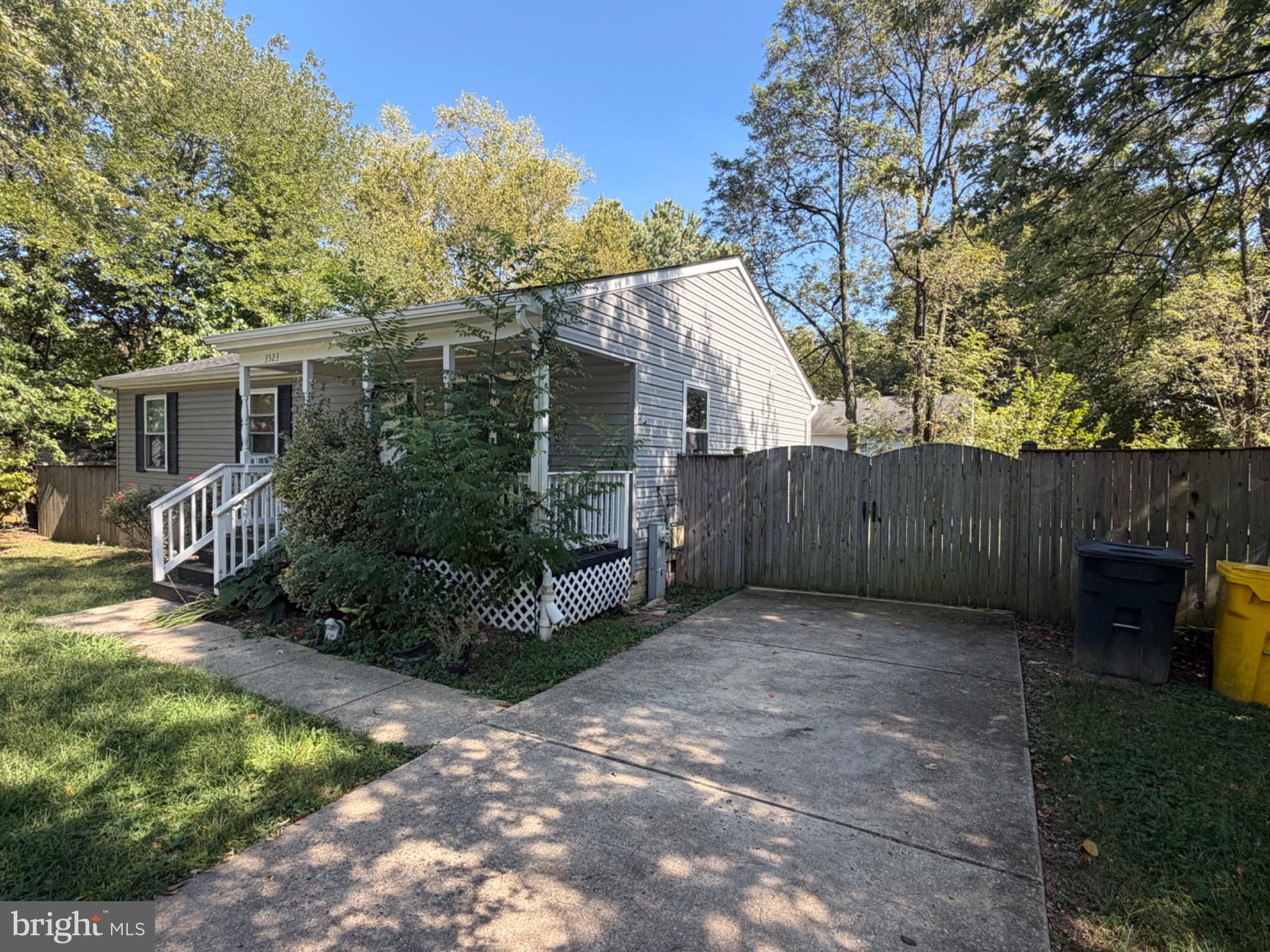 3523 SPRING ROAD
