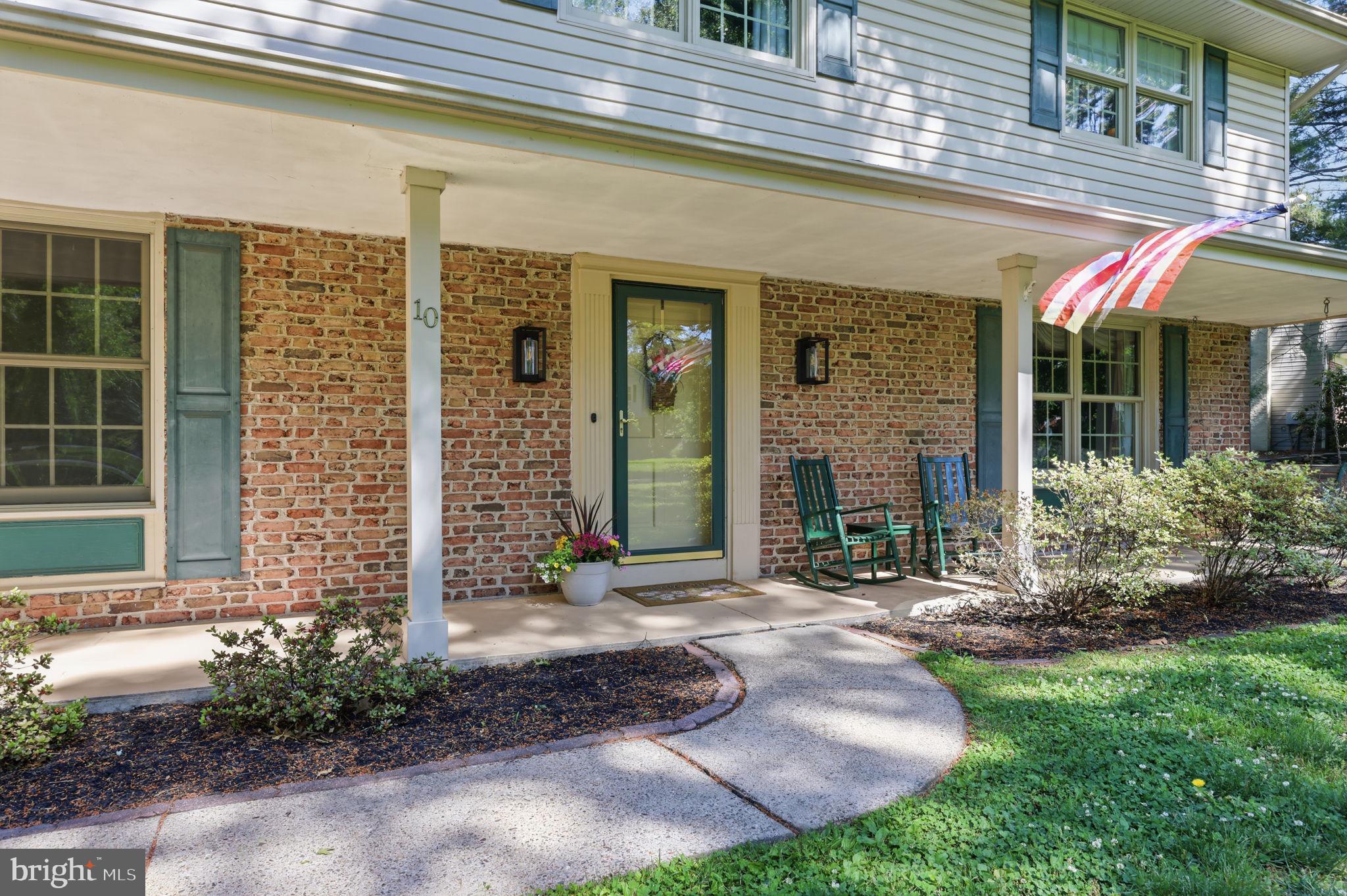 10 PHEASANT DRIVE