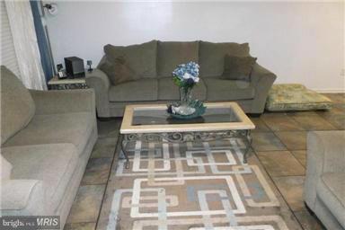 WOODMARK OF LAKE RIDGE - Residential