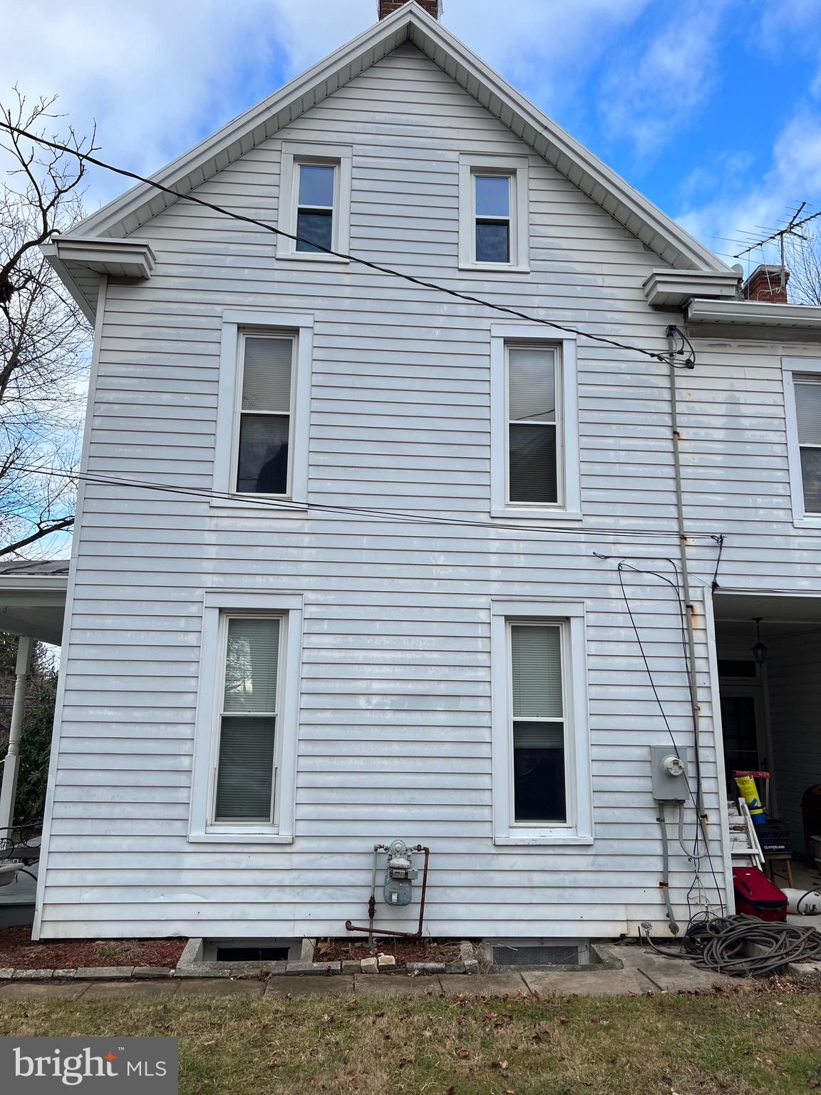 HAMPSTEAD - Residential