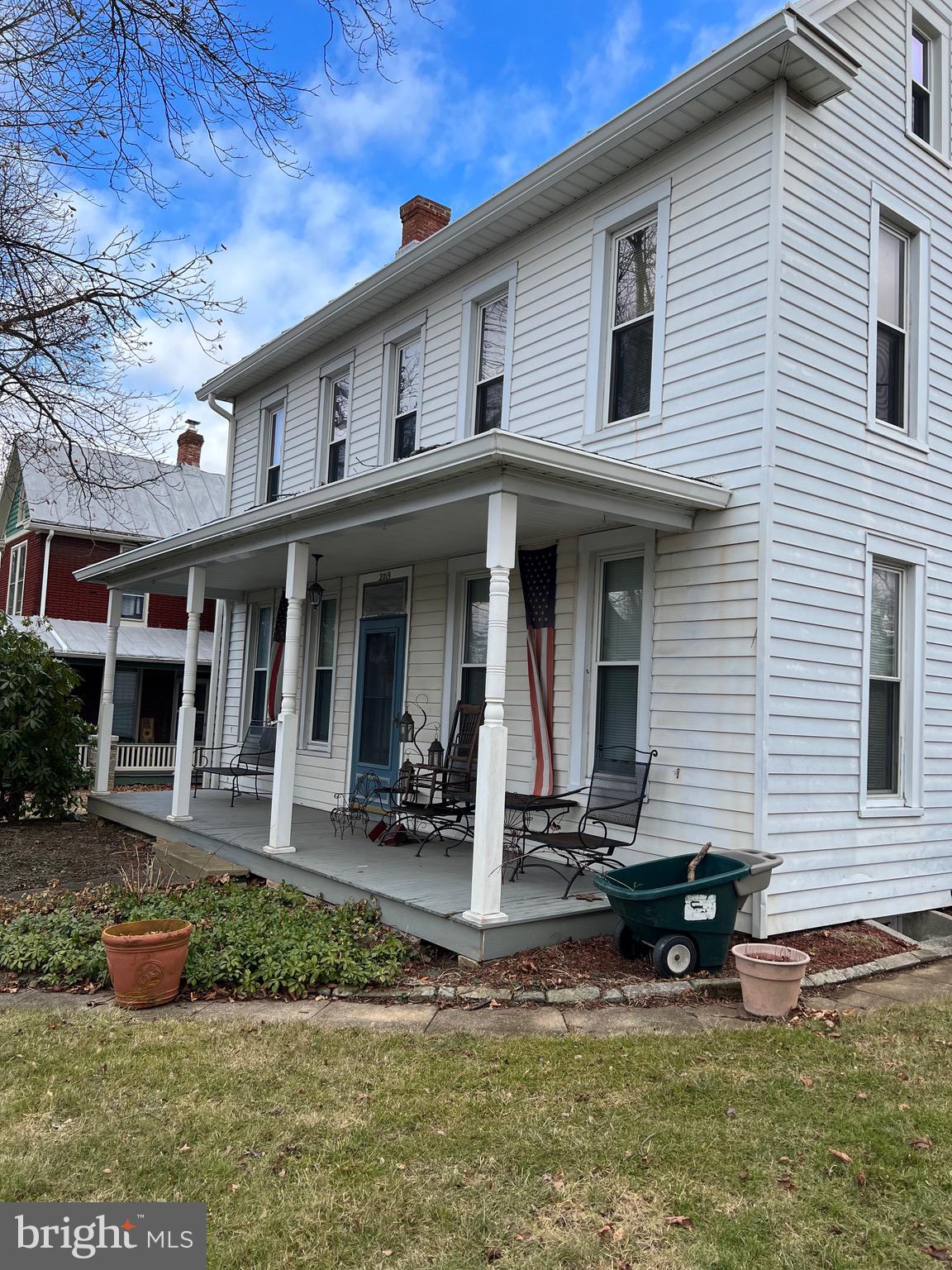 HAMPSTEAD - Residential