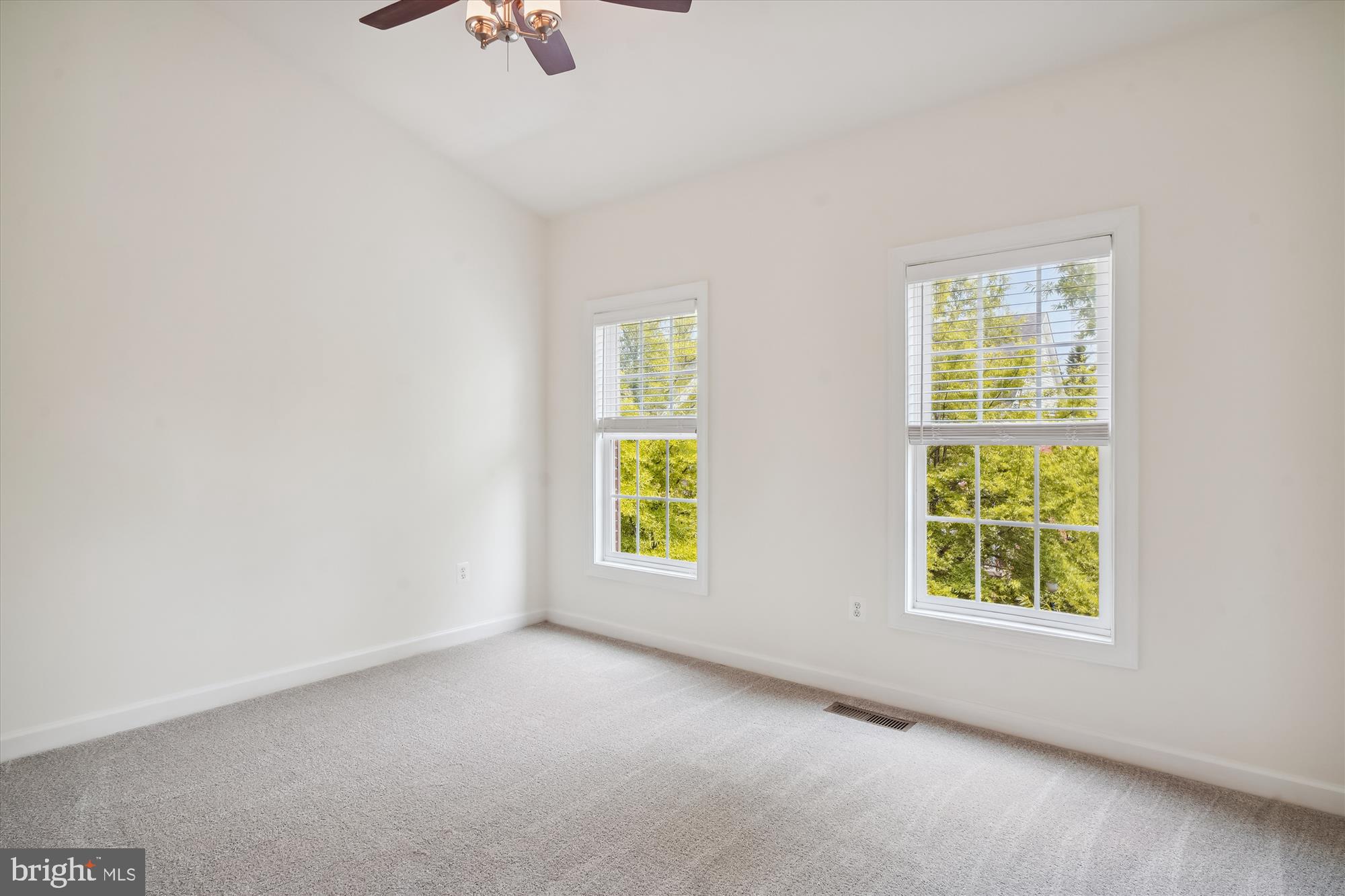 CHURCHILL TOWN SECTOR - Residential