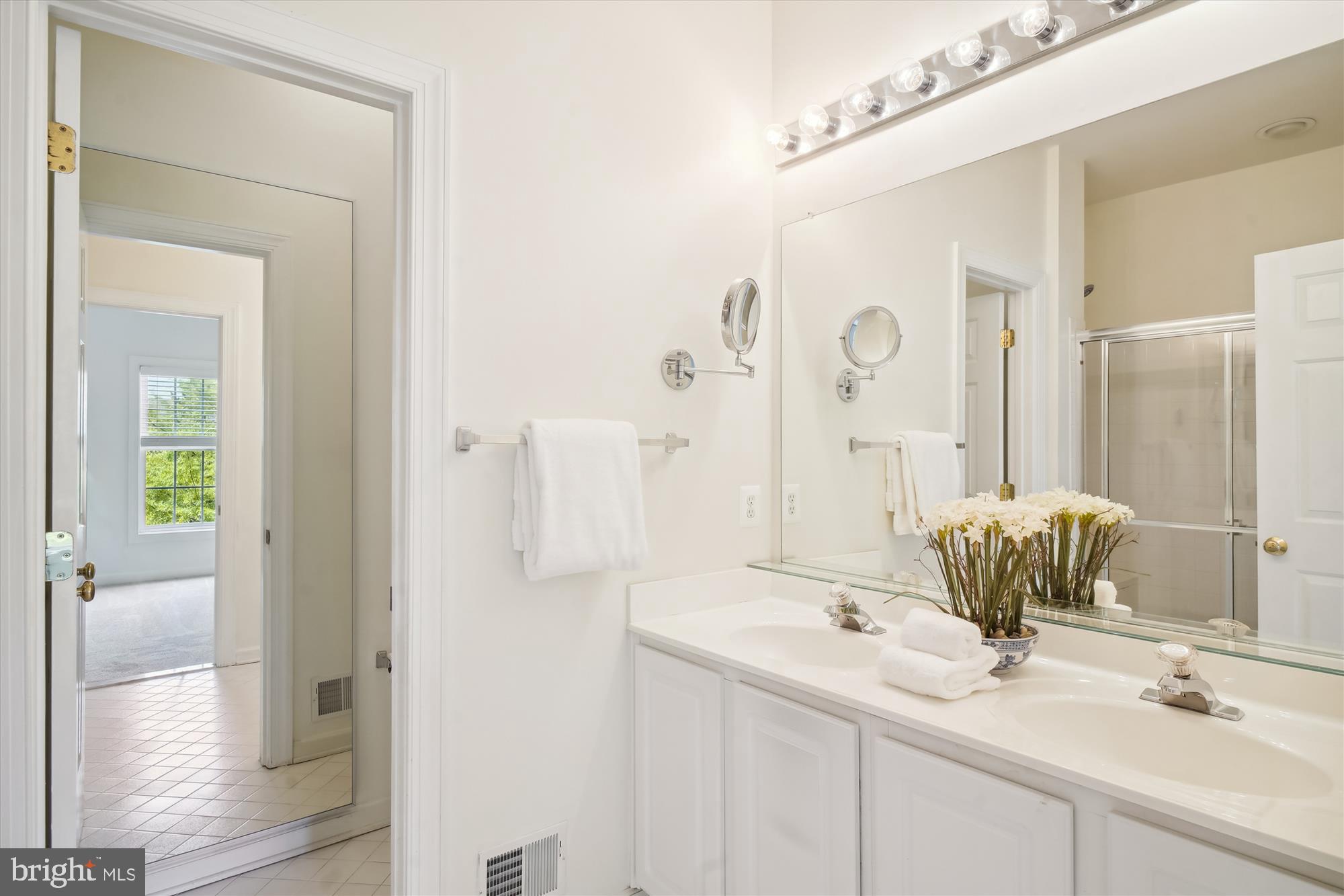 CHURCHILL TOWN SECTOR - Residential