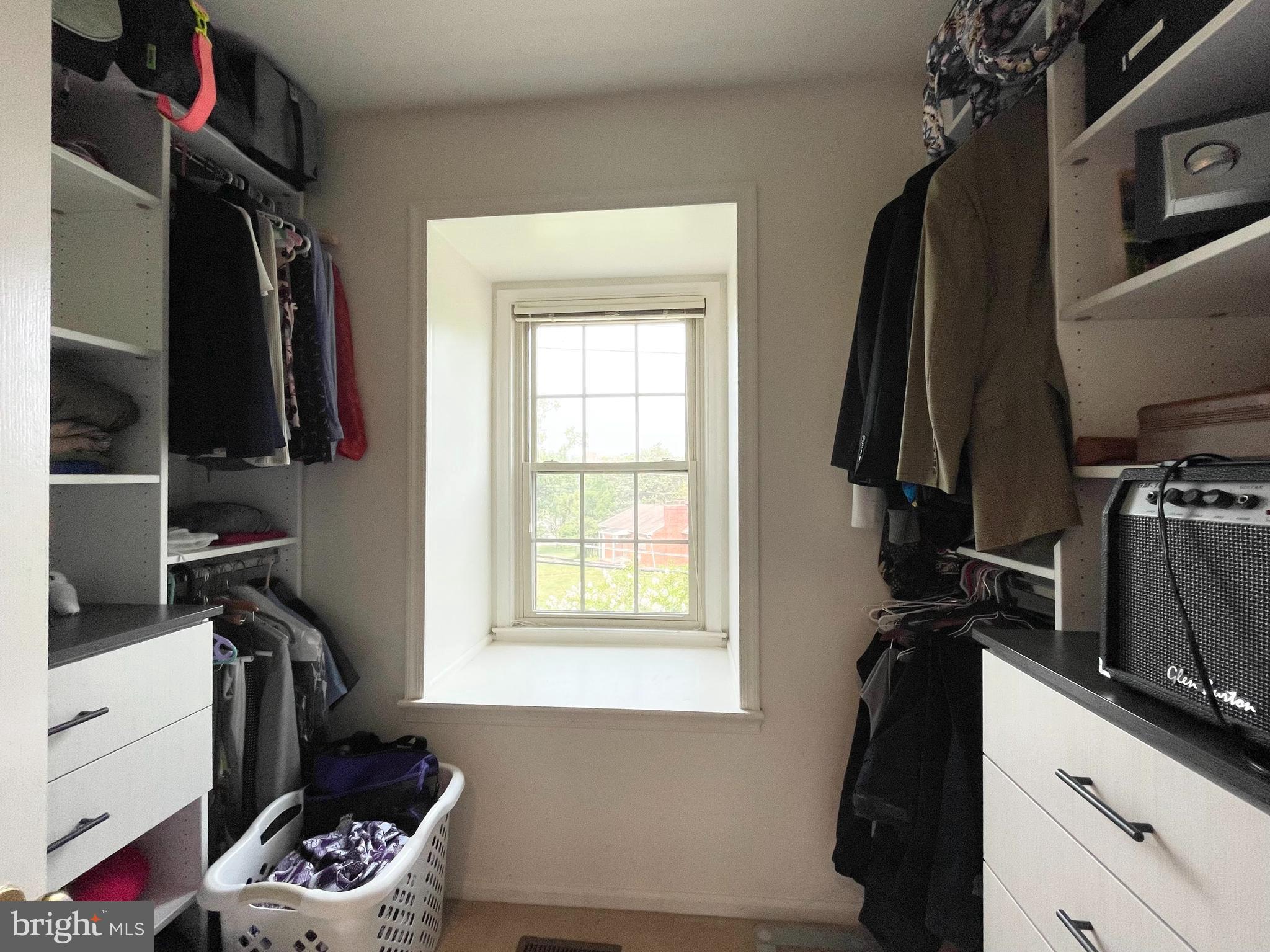 SEMINARY PARK - Residential Lease